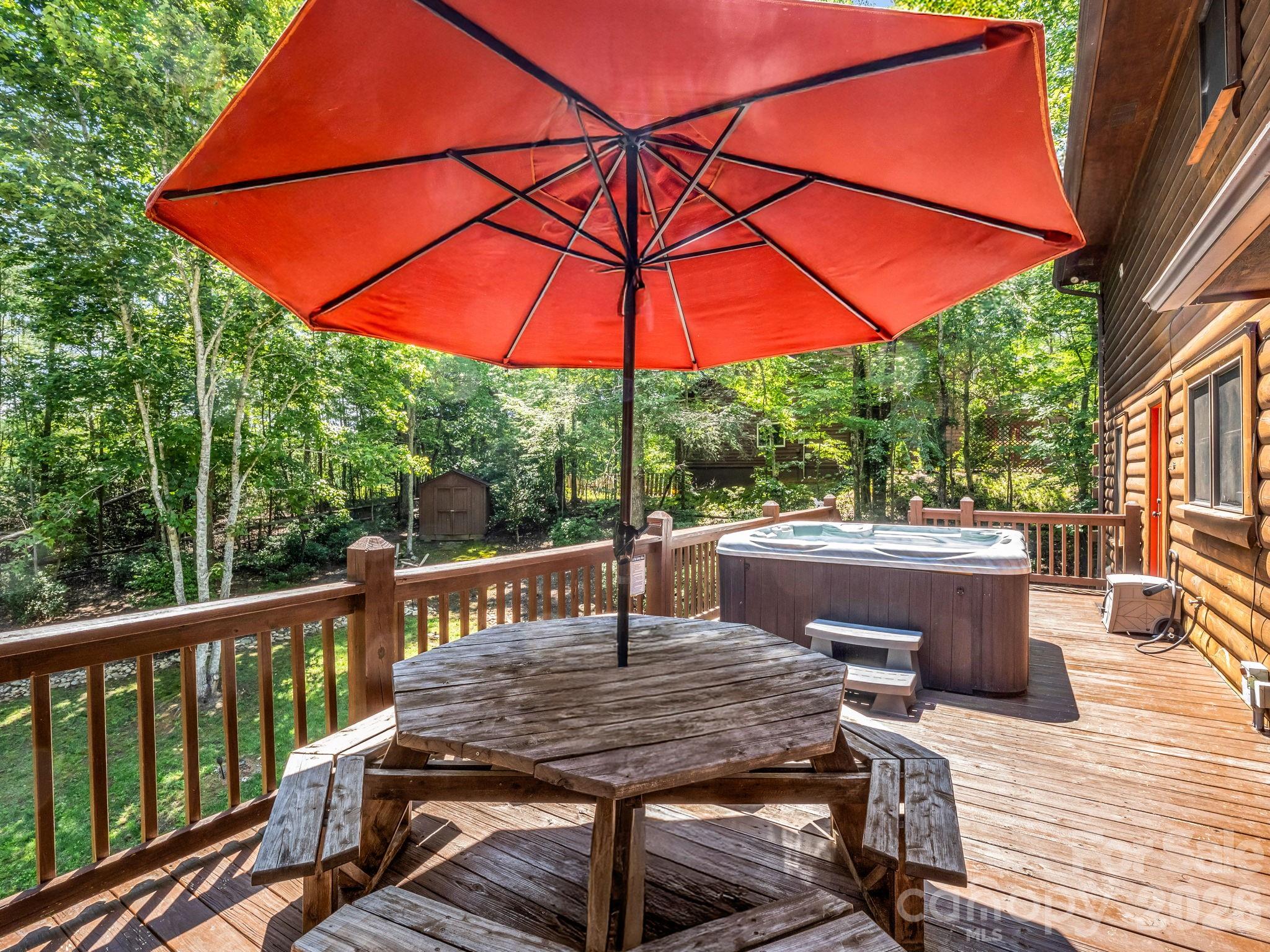 136 Dalton Court Property Photo 39