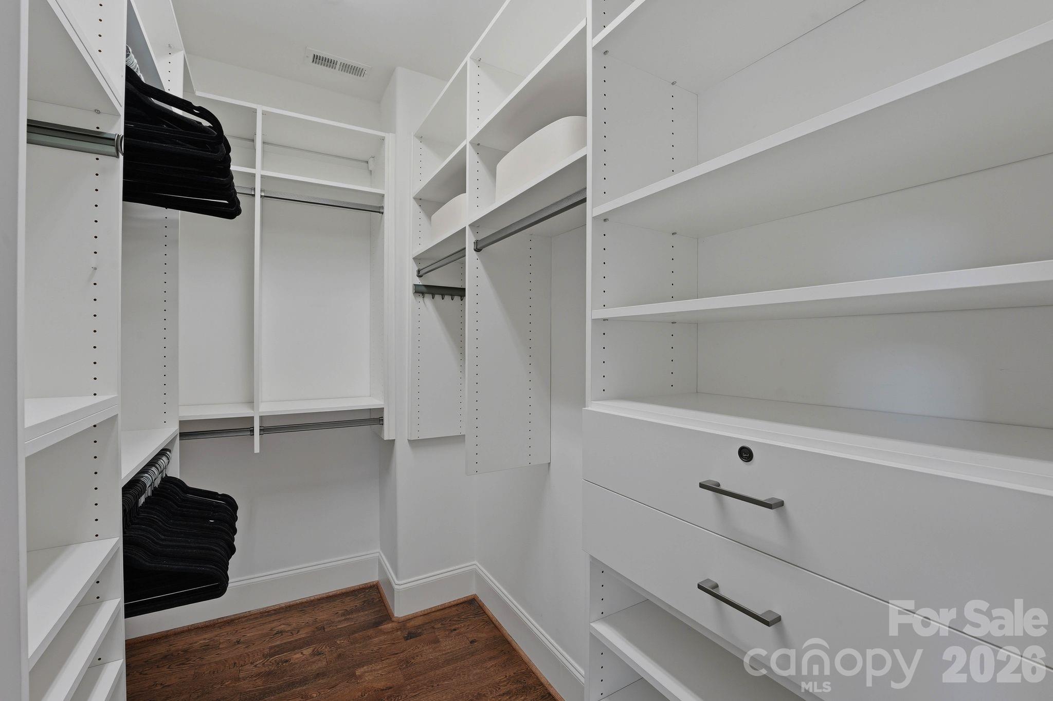 812 Ideal Way Property Photo 26