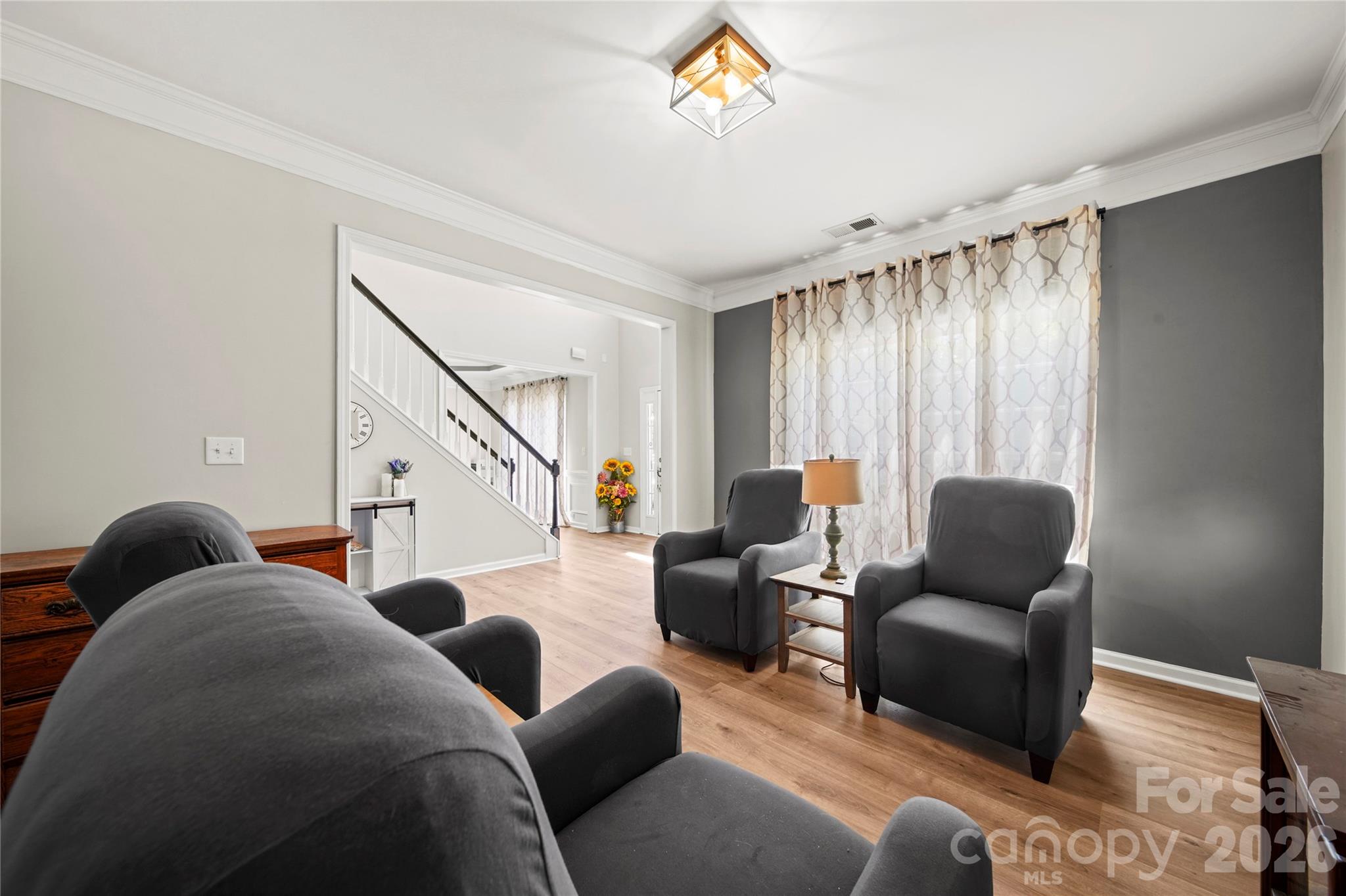 8465 Mossy Cup Trail Property Photo 7