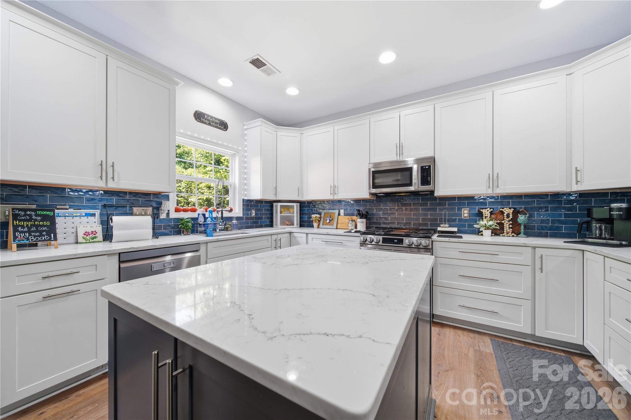8465 Mossy Cup Trail Property Photo 11
