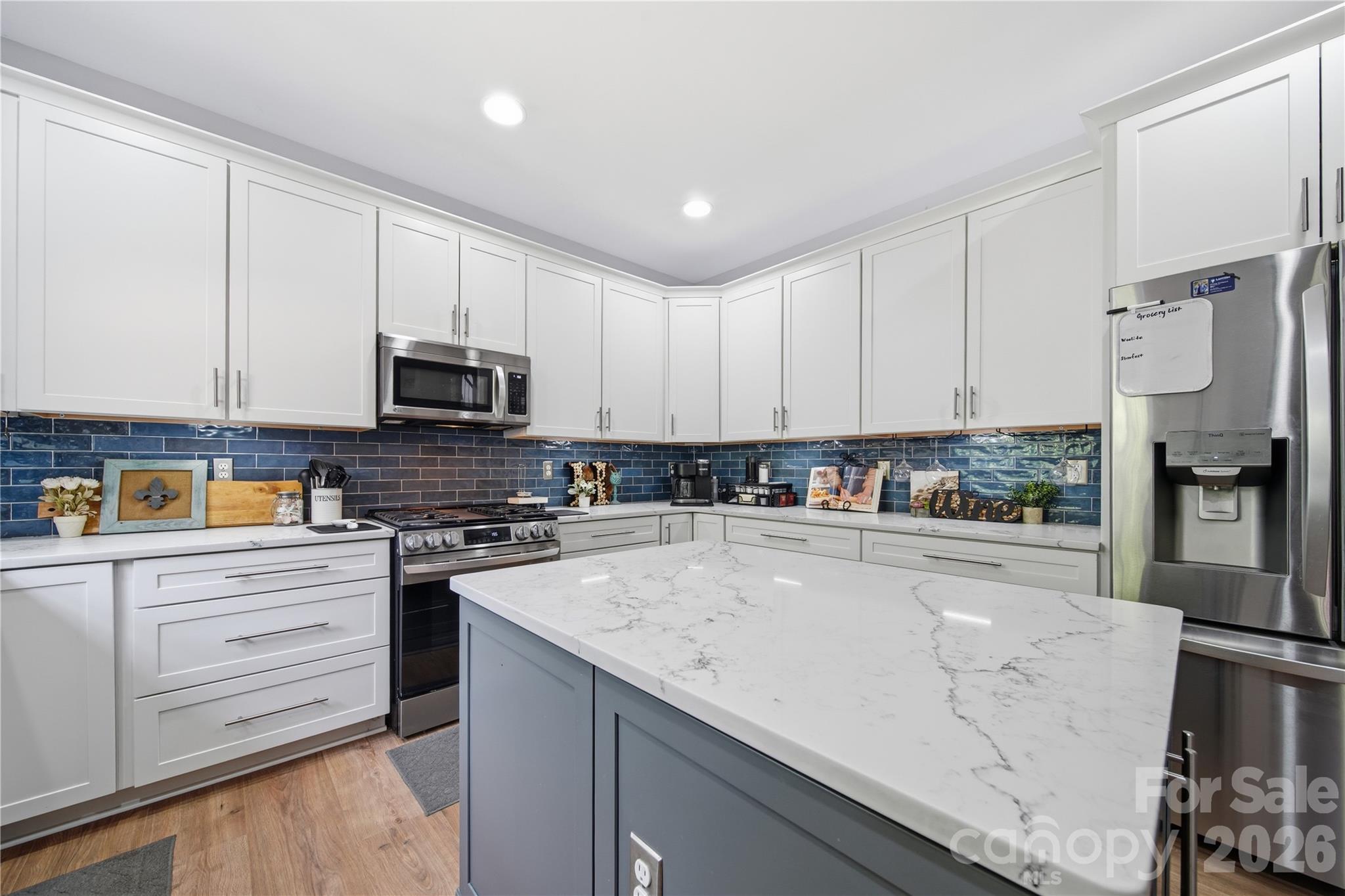 8465 Mossy Cup Trail Property Photo 12