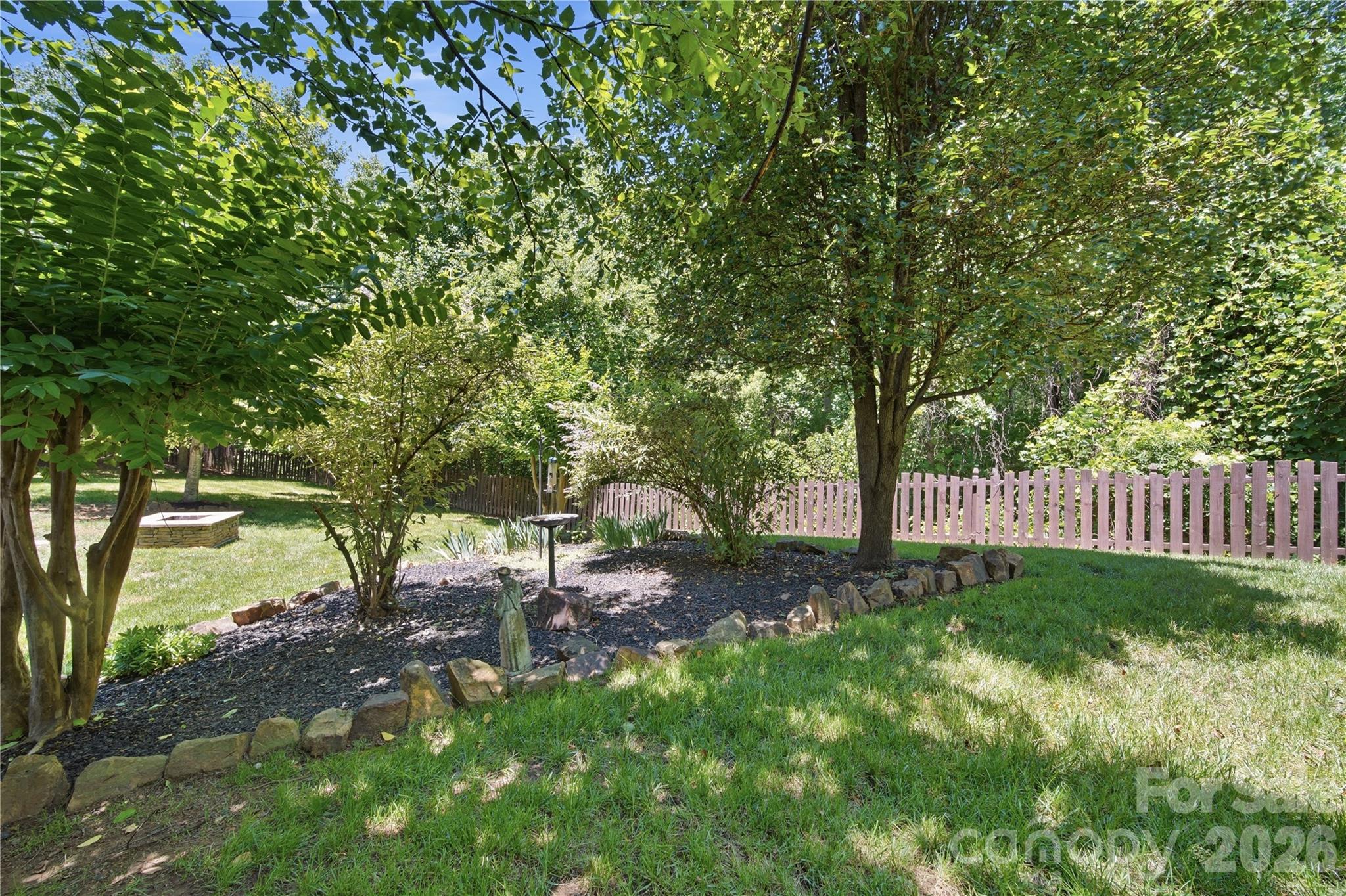 8465 Mossy Cup Trail Property Photo 46
