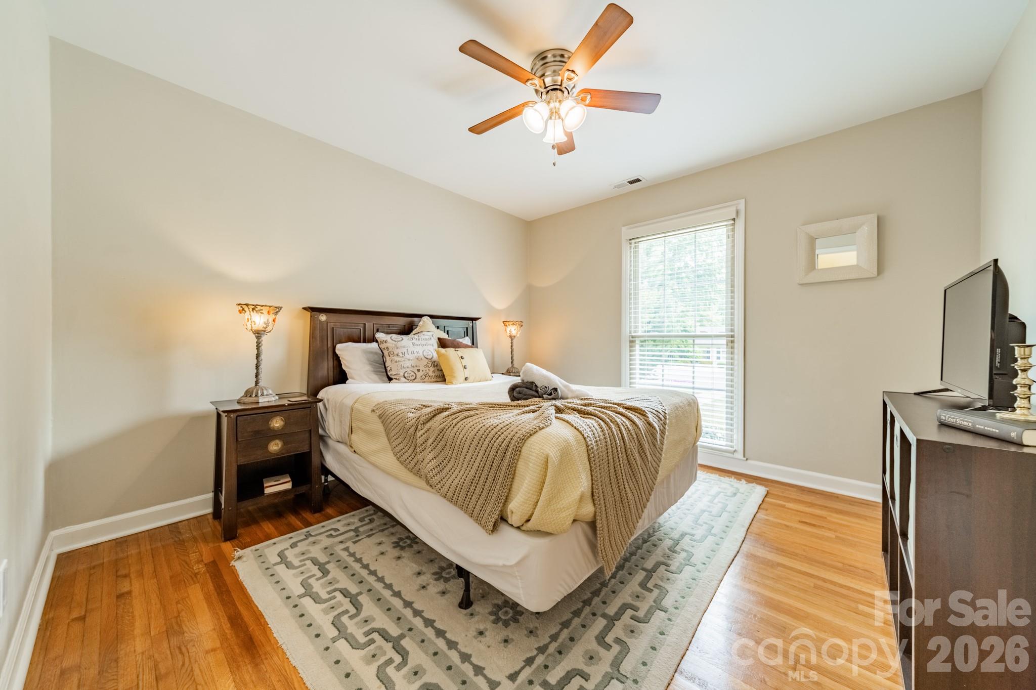 5522 Sharon Road Property Photo 14