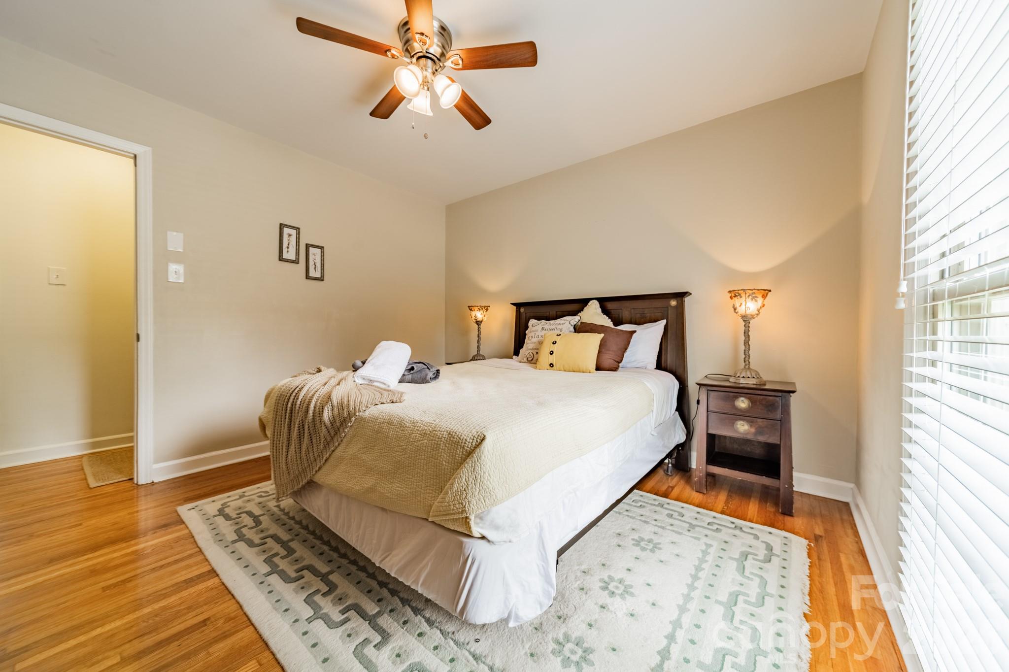 5522 Sharon Road Property Photo 15