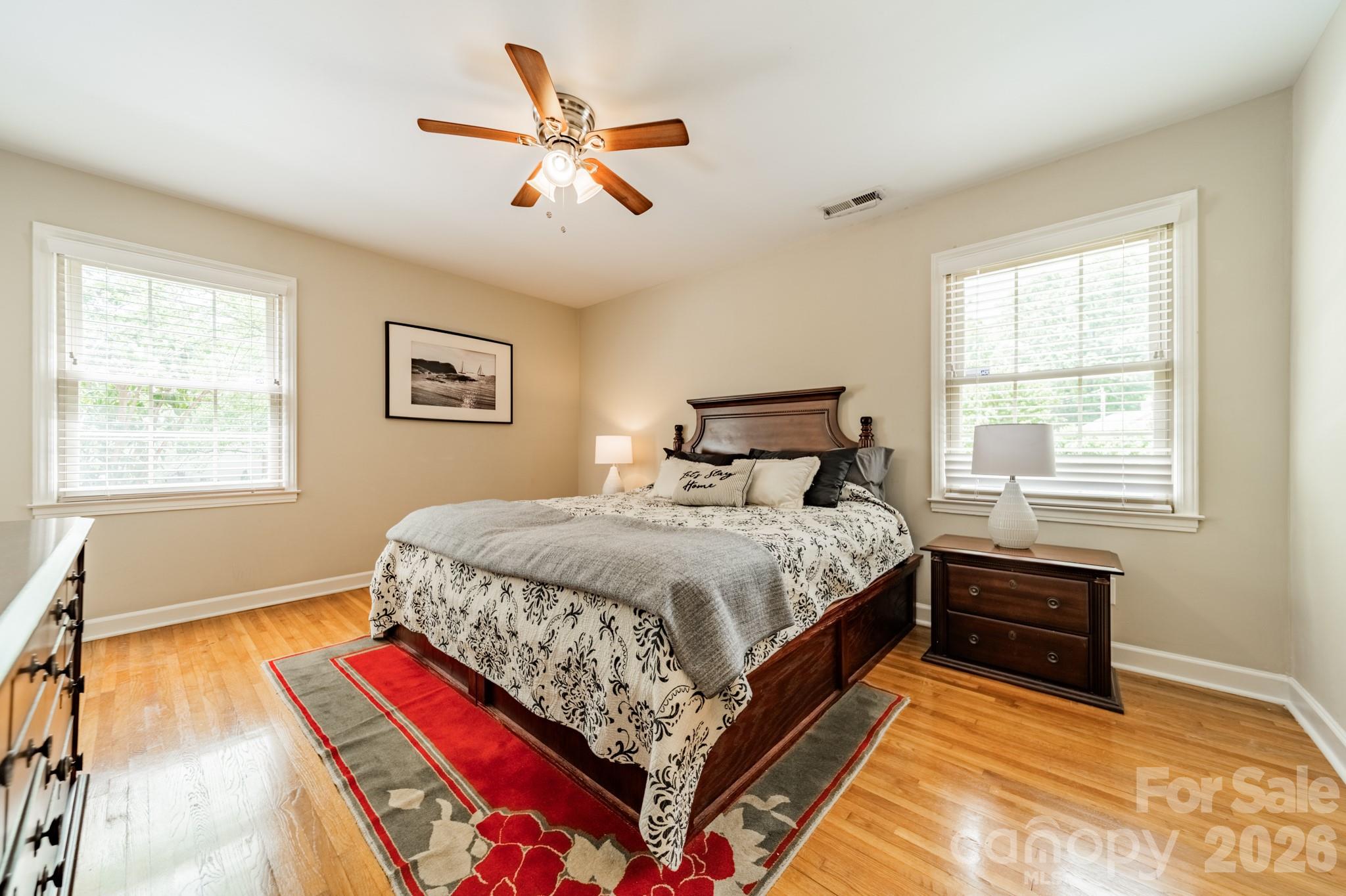 5522 Sharon Road Property Photo 16