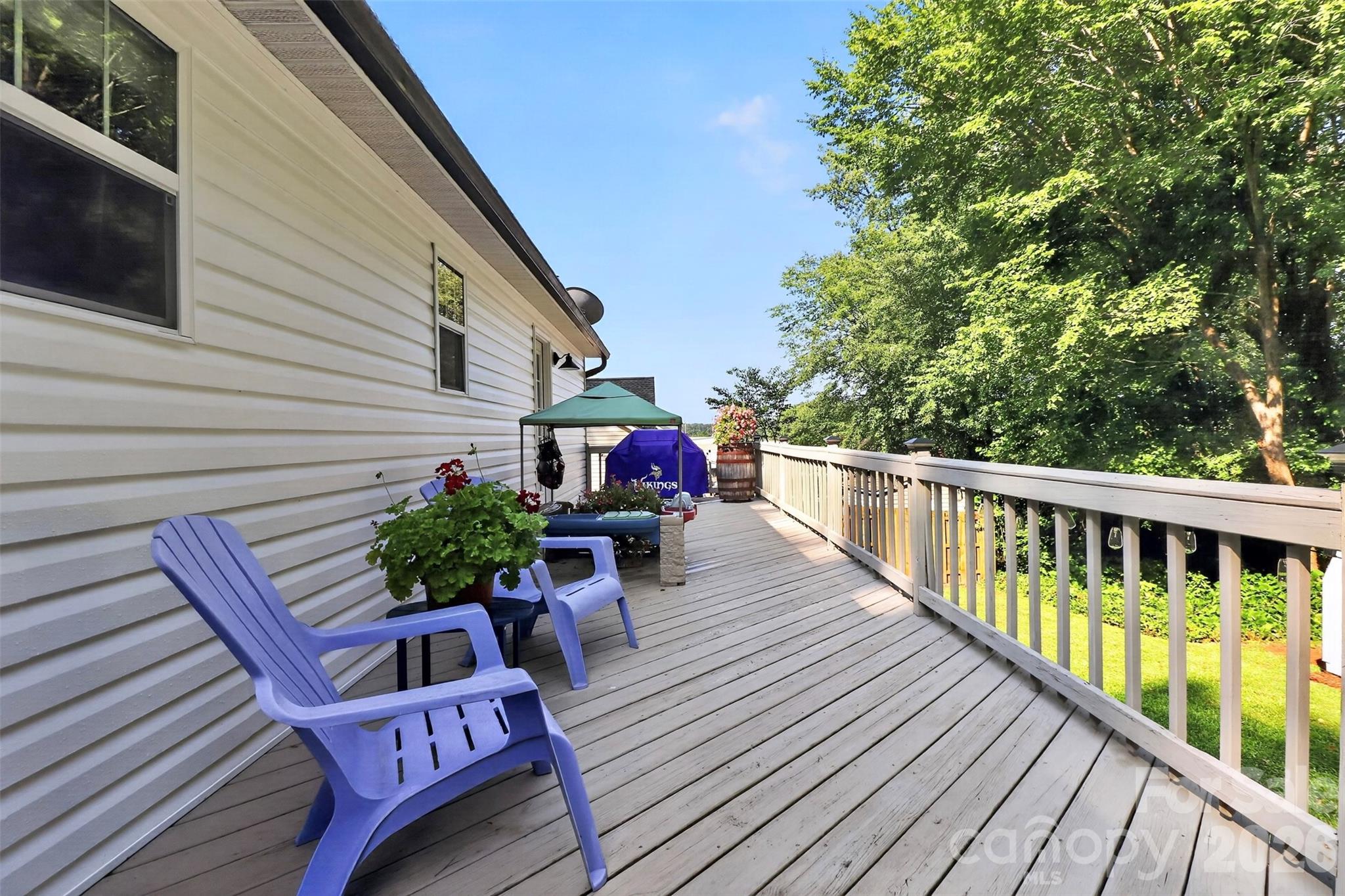 216 Hillside Avenue 36-38 Property Photo 30