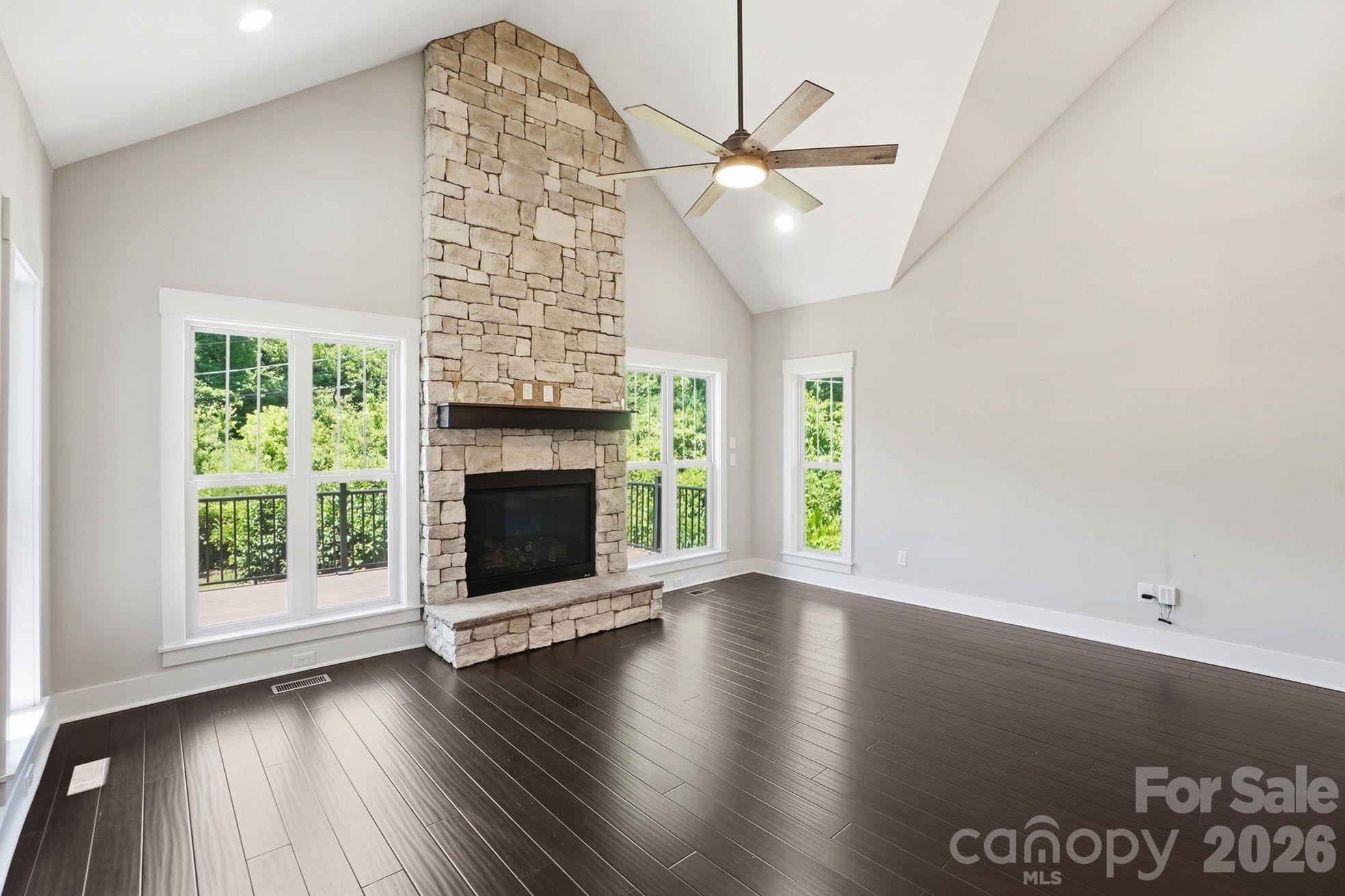 740 Seldon Drive Property Photo 21