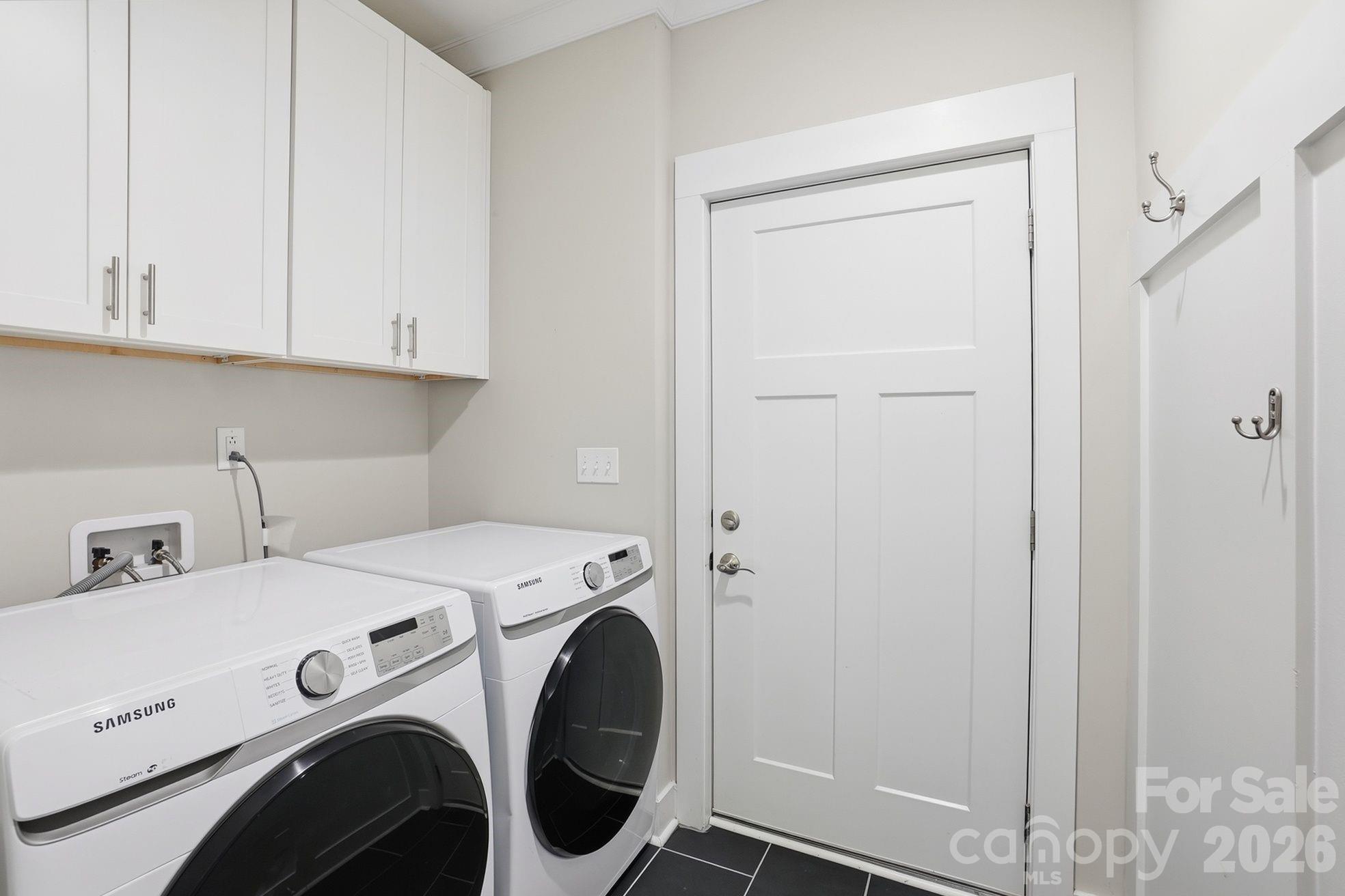 740 Seldon Drive Property Photo 25