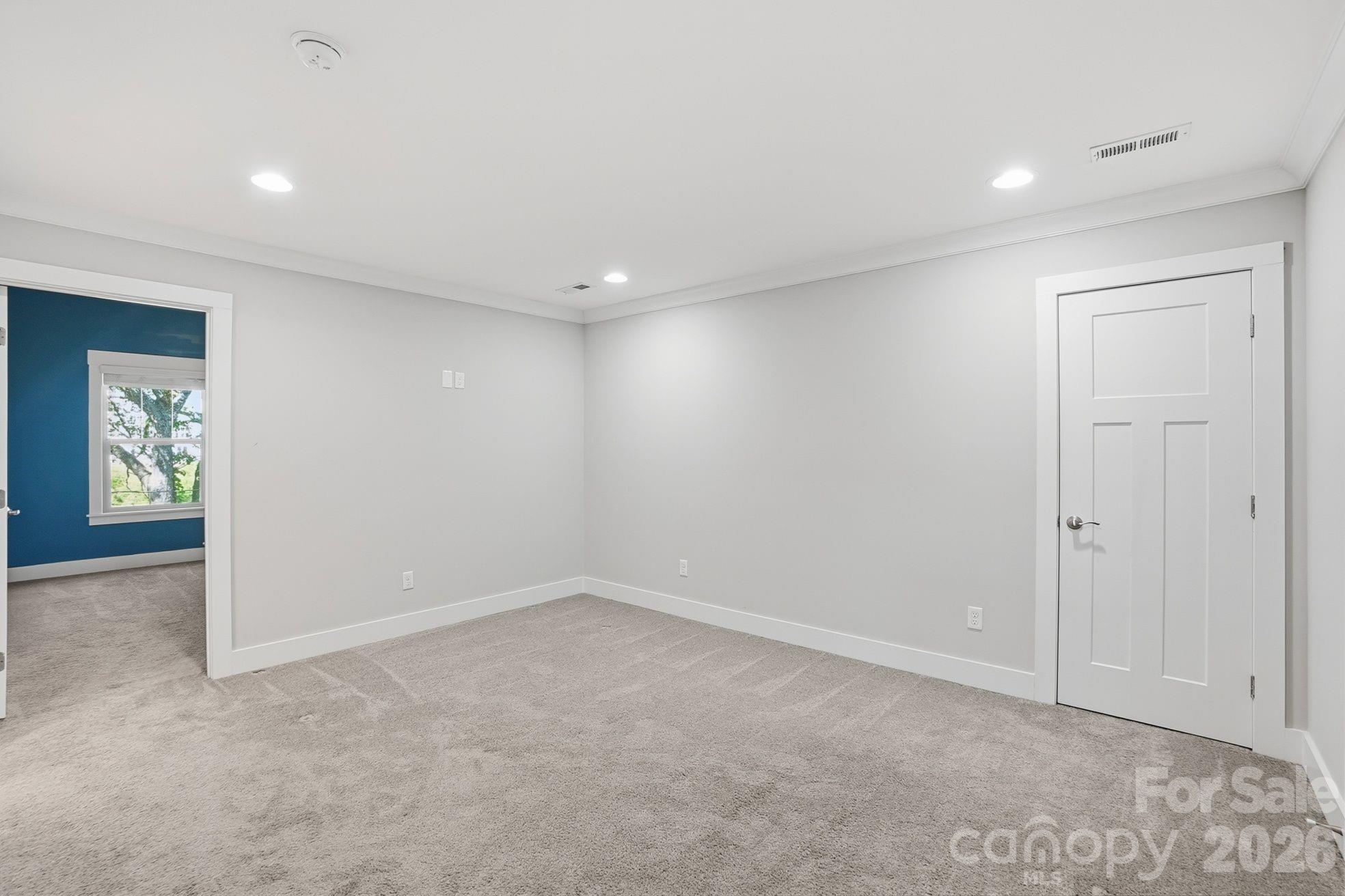 740 Seldon Drive Property Photo 34