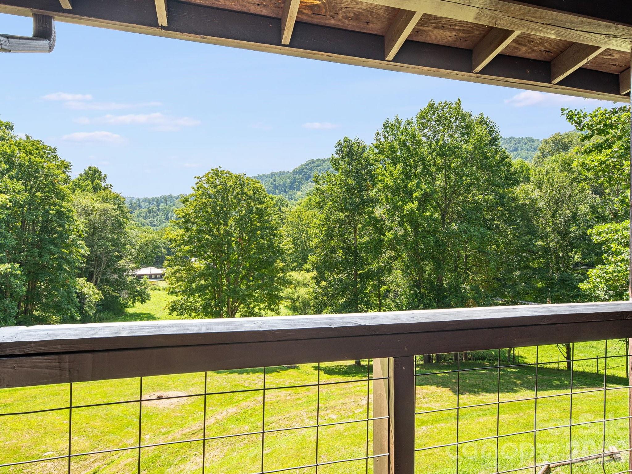 262 Gibson Branch Road Property Photo 6