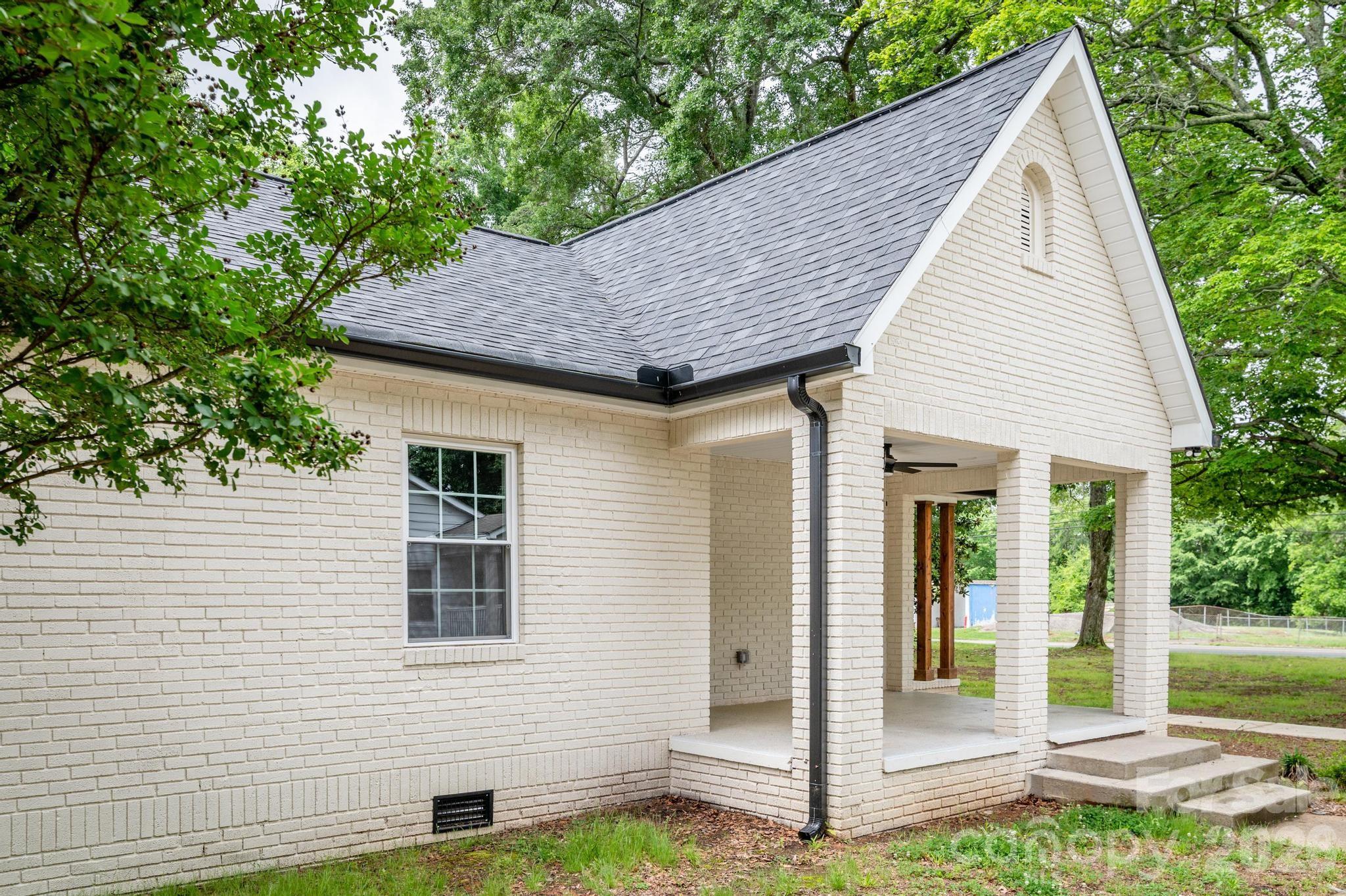 1225 Old Charlotte Road Property Photo 5