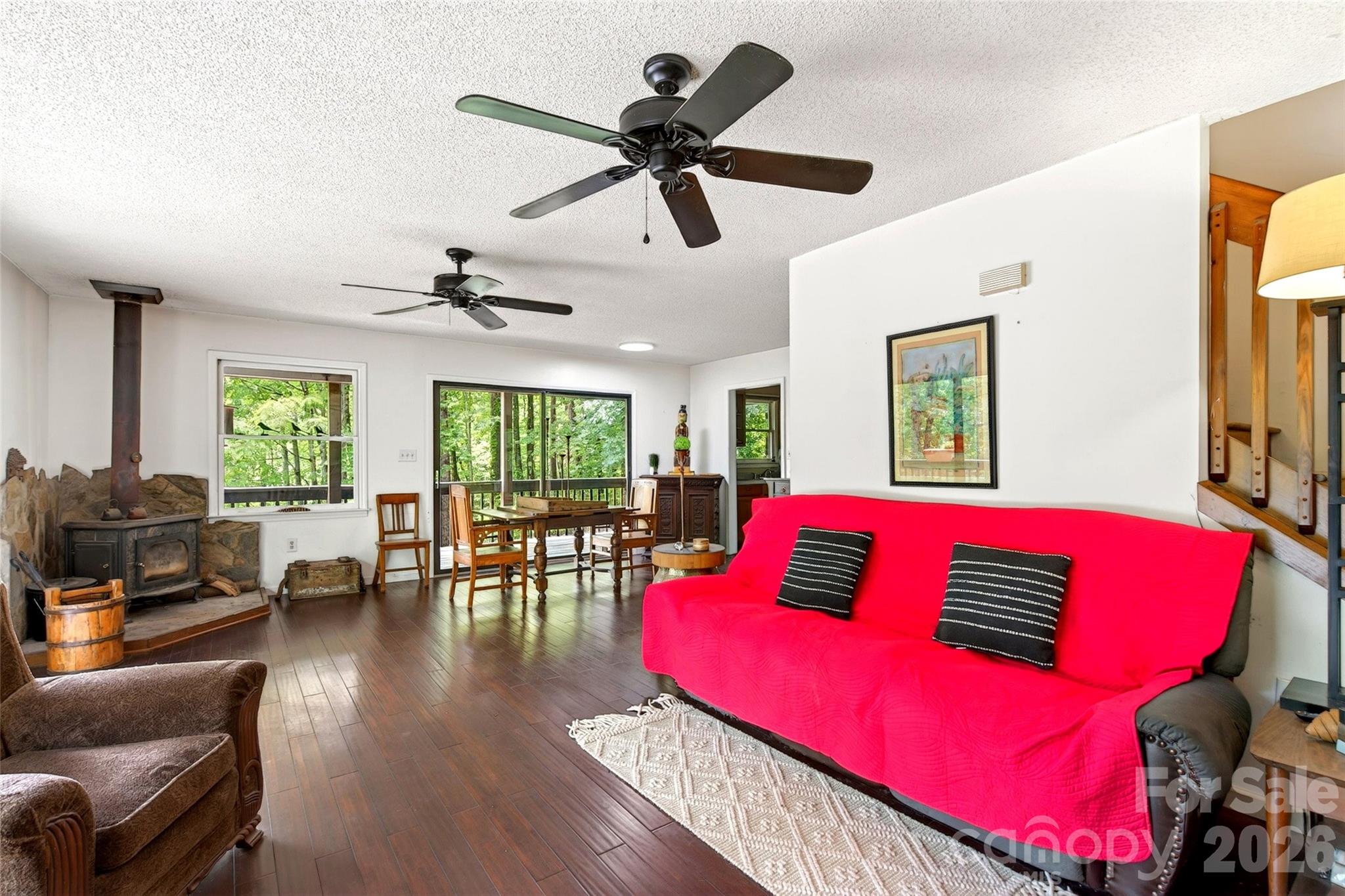 1828 Mckenzie Way Property Photo 10