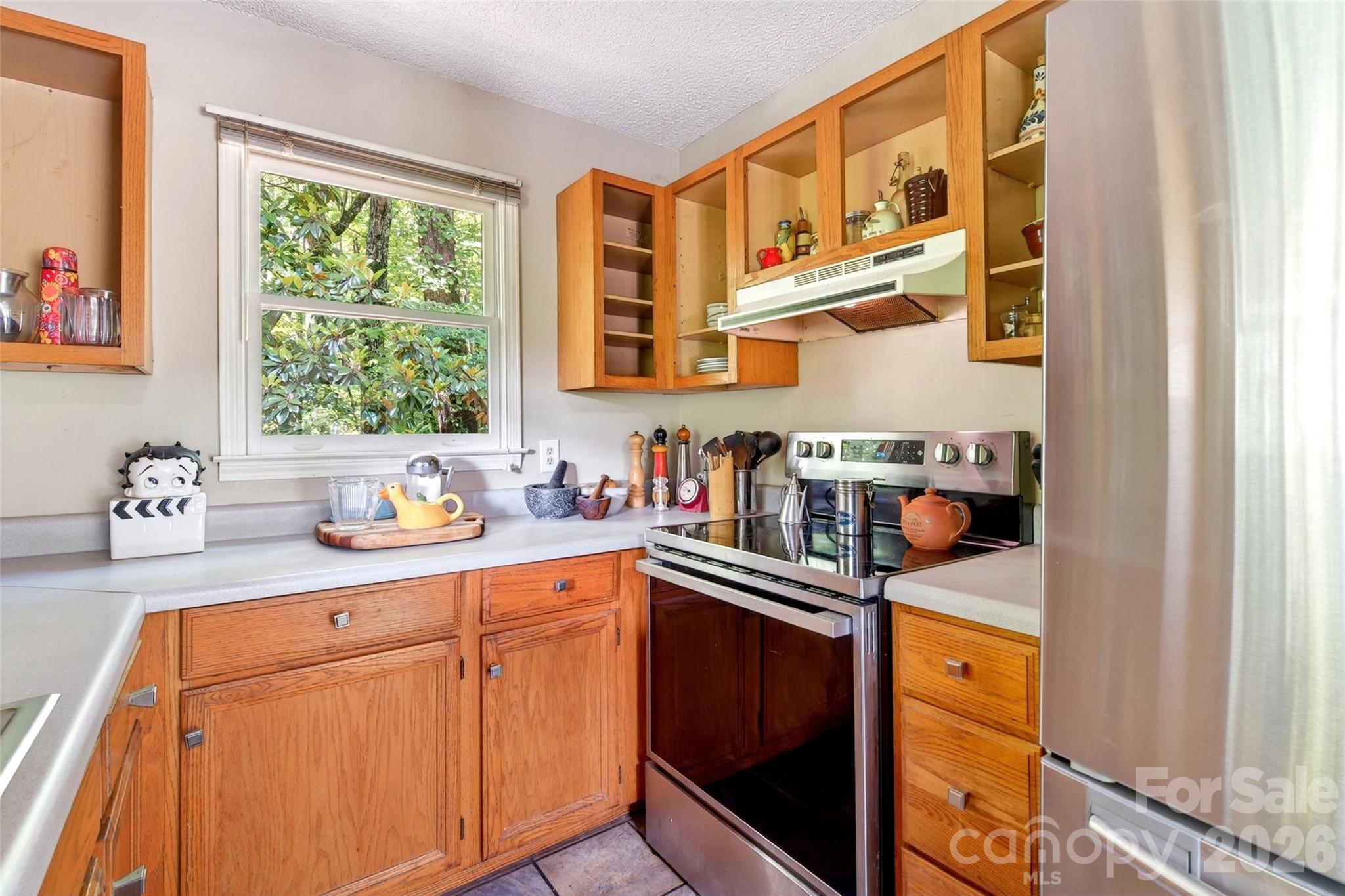 1828 Mckenzie Way Property Photo 15