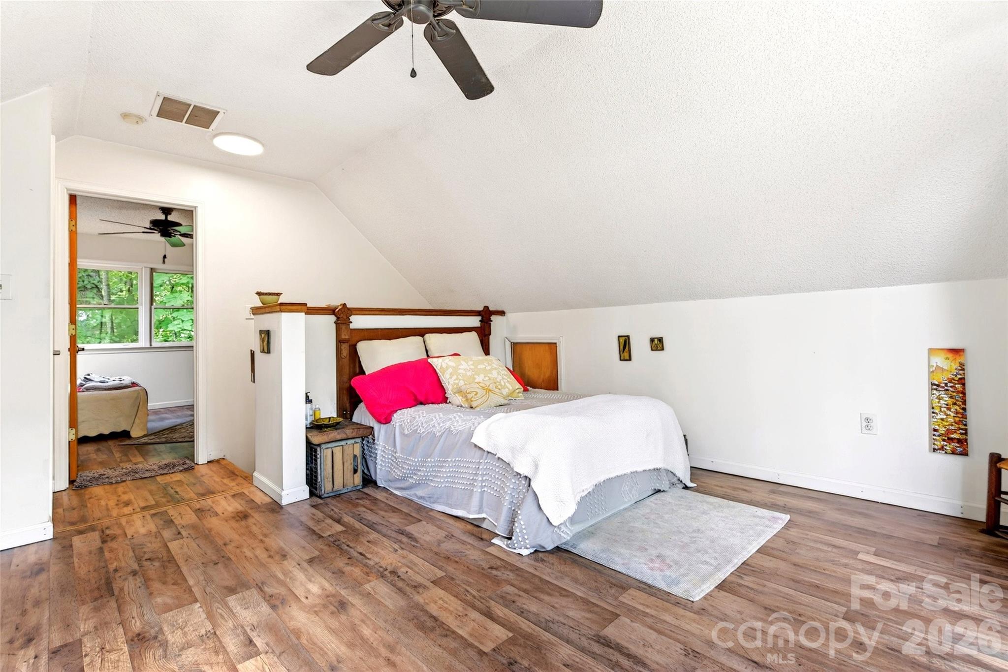 1828 Mckenzie Way Property Photo 21