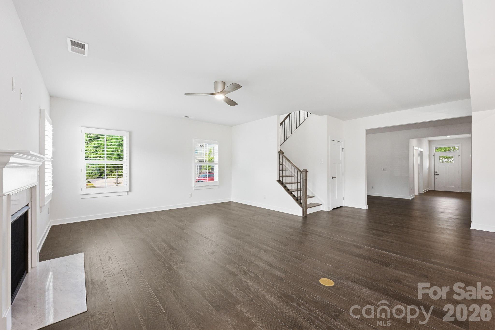 11006 Sound Road Property Photo 9