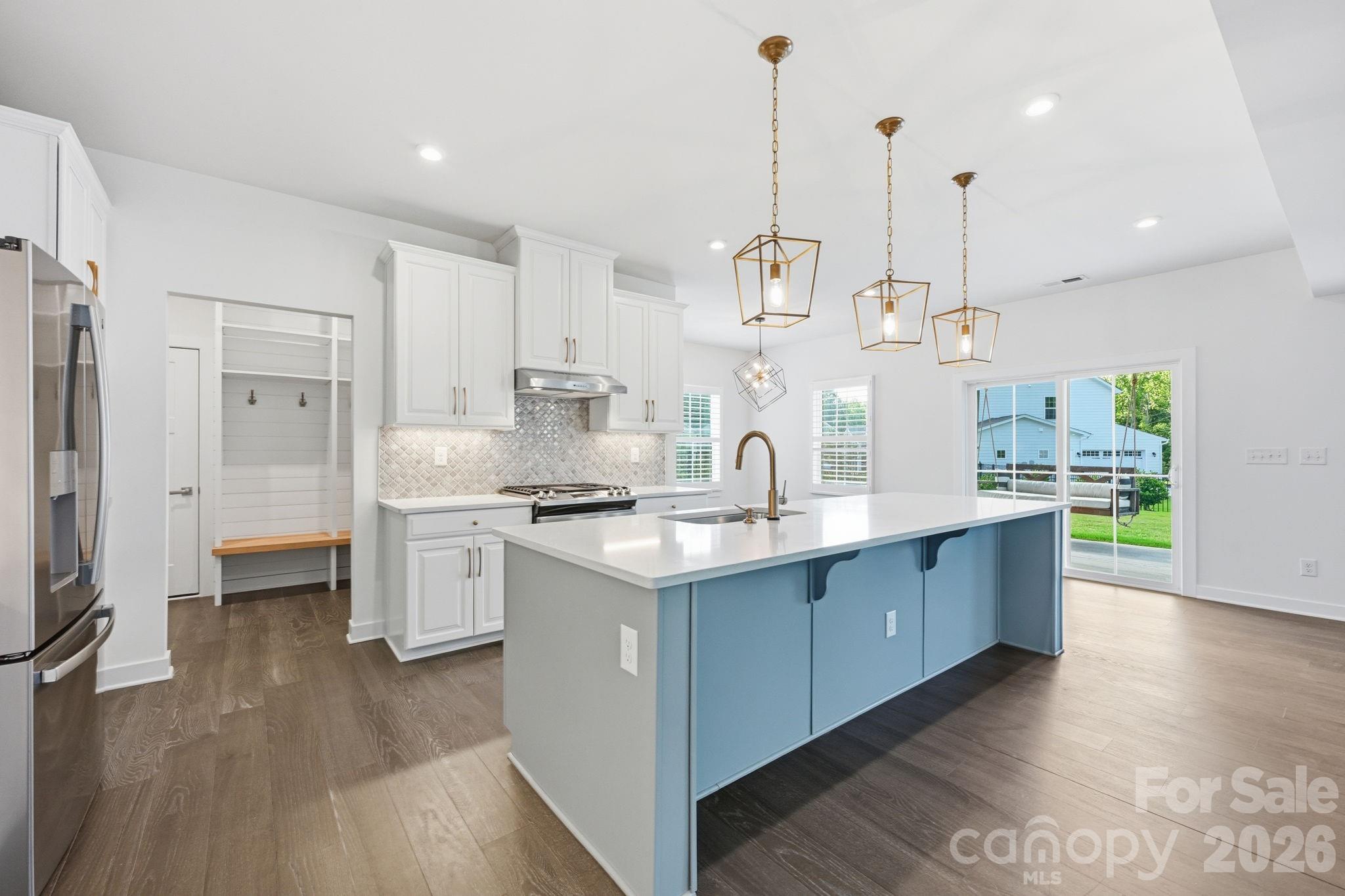 11006 Sound Road Property Photo 18
