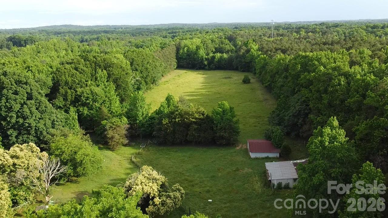 713 Eastbend Lane Property Photo 9