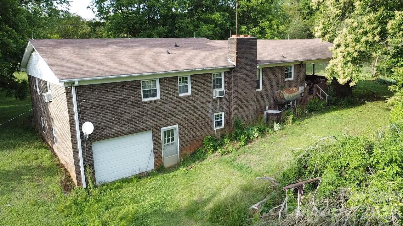 713 Eastbend Lane Property Photo 19