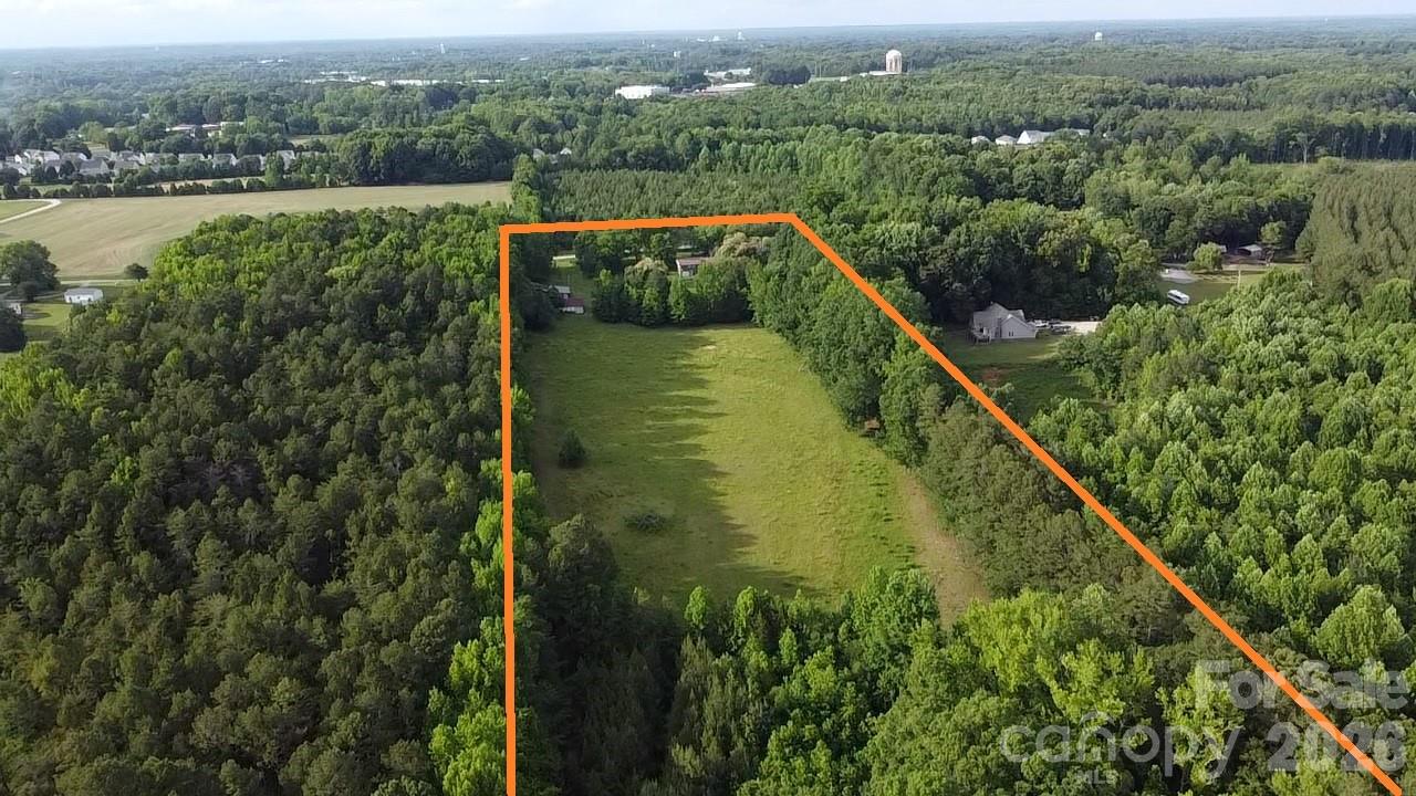 713 Eastbend Lane Property Photo 29