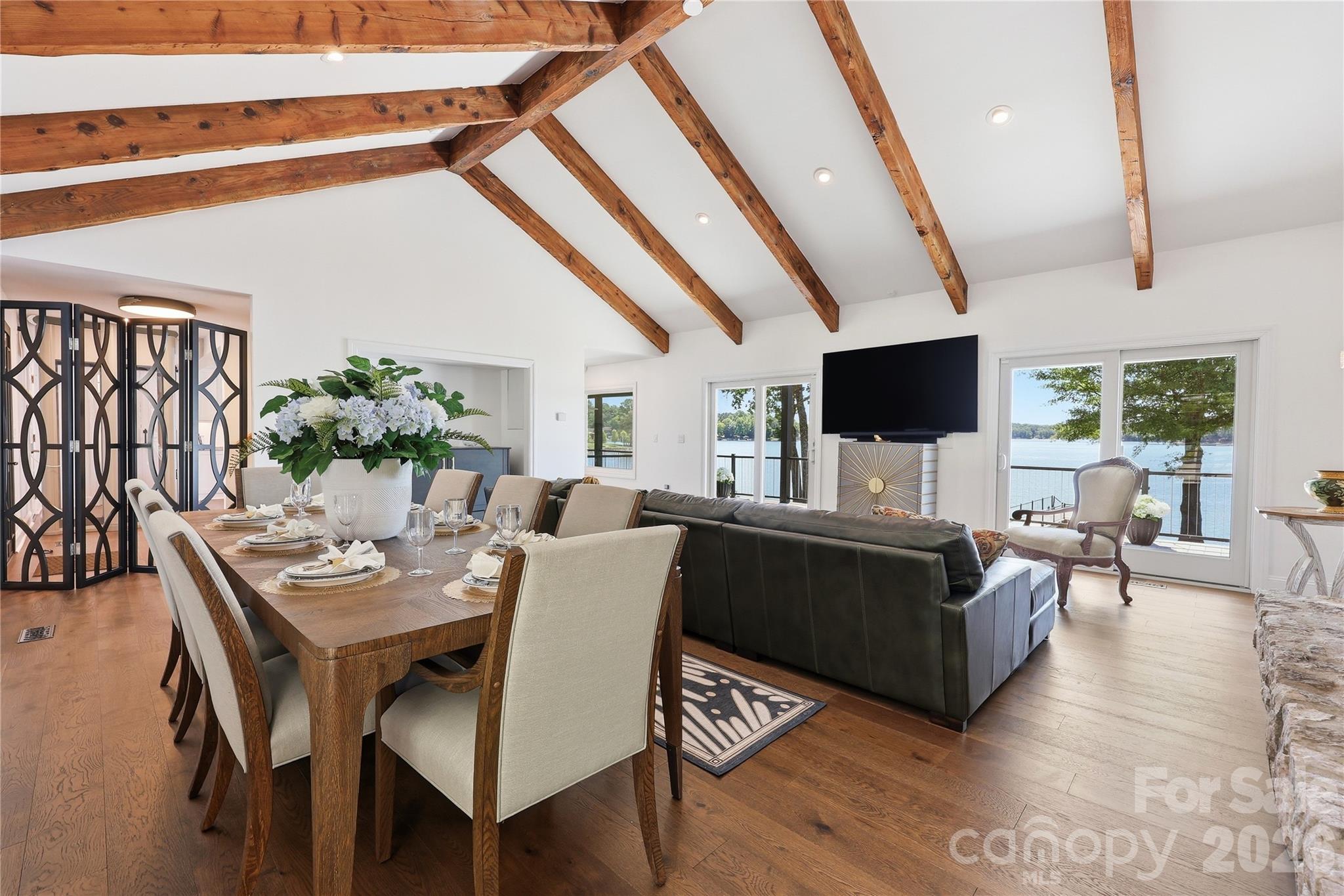 420 Skysail Road Property Photo 22