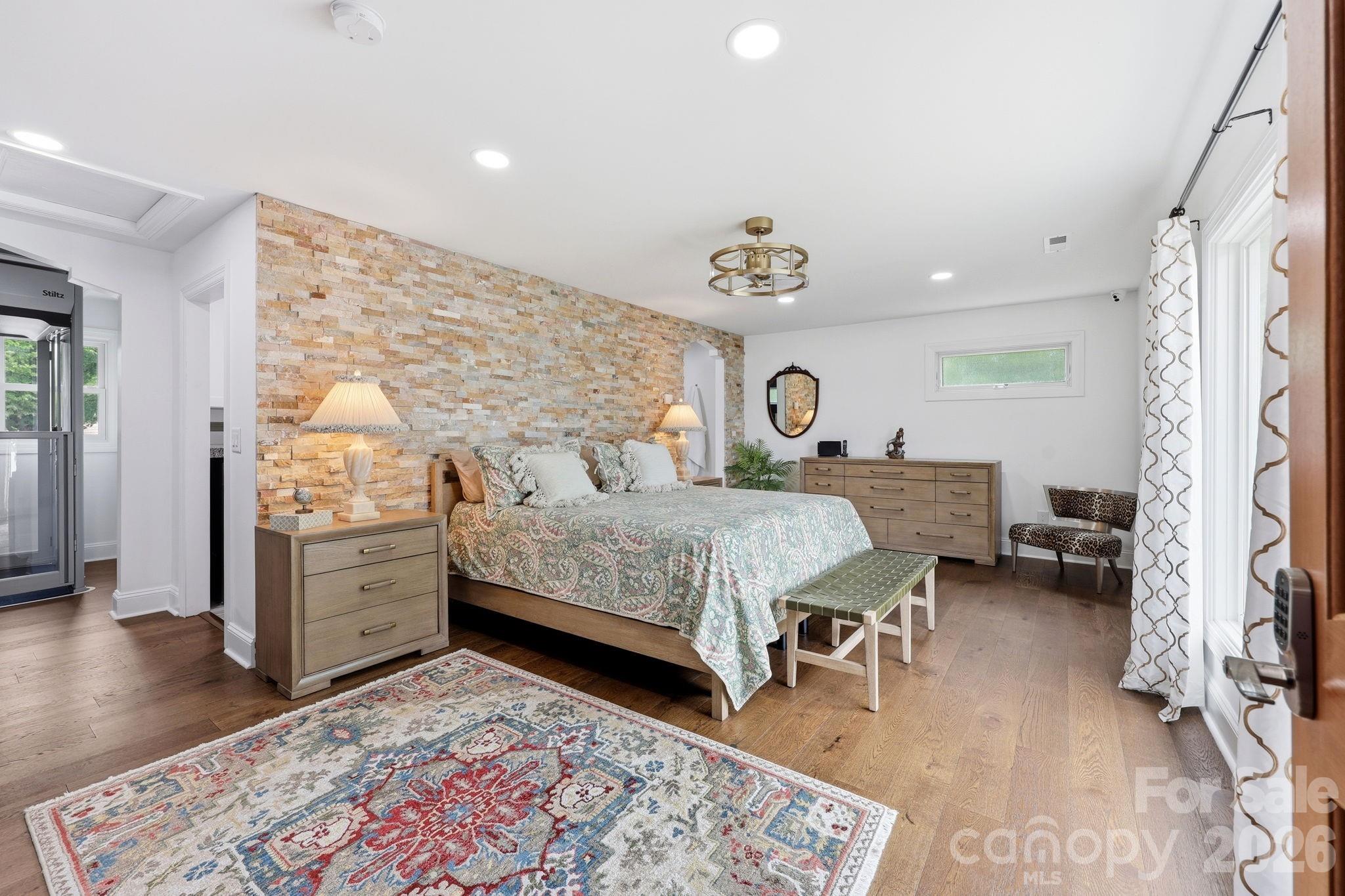 420 Skysail Road Property Photo 23