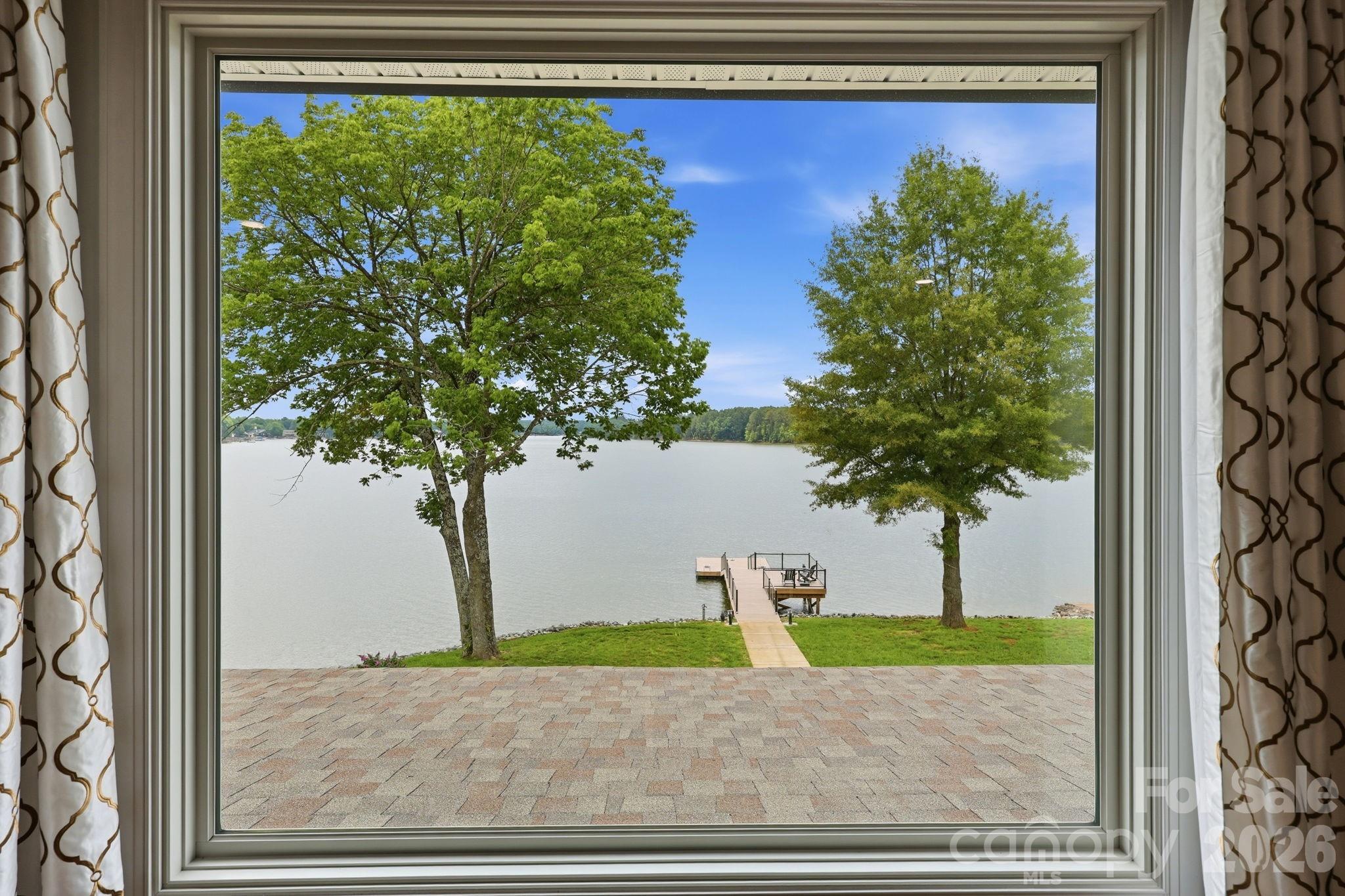 420 Skysail Road Property Photo 25