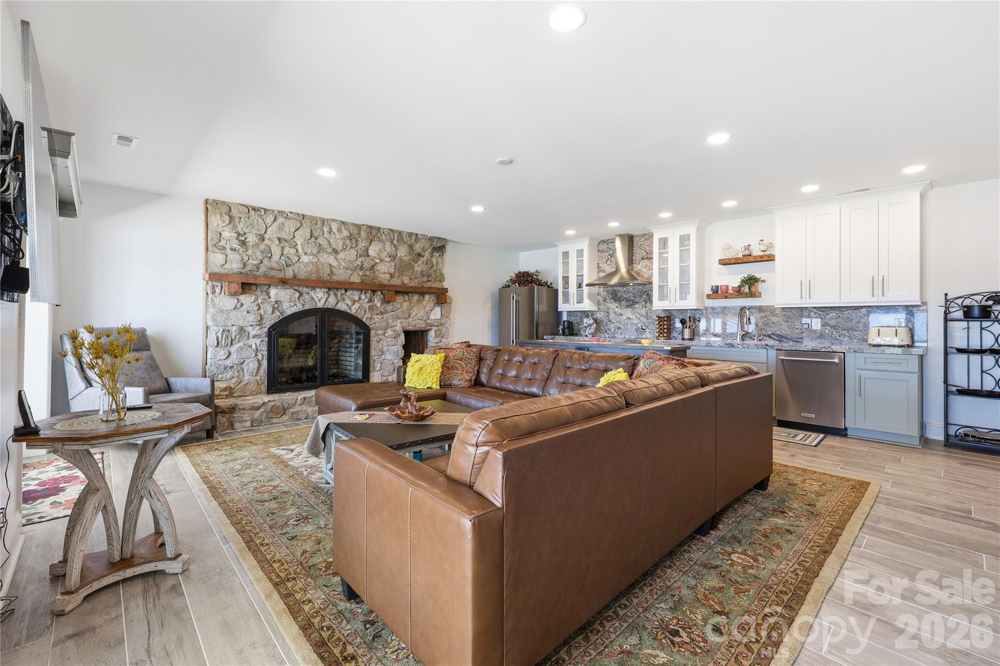 420 Skysail Road Property Photo 35
