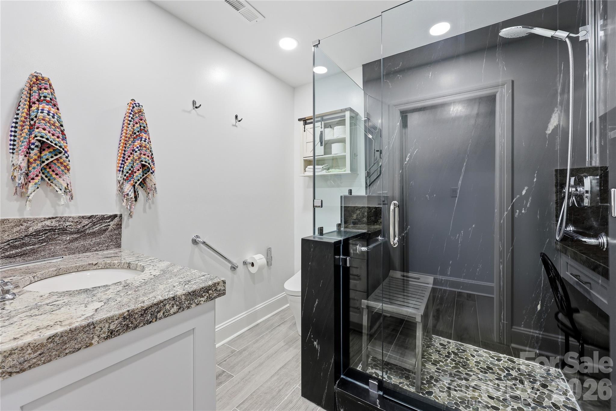 420 Skysail Road Property Photo 39