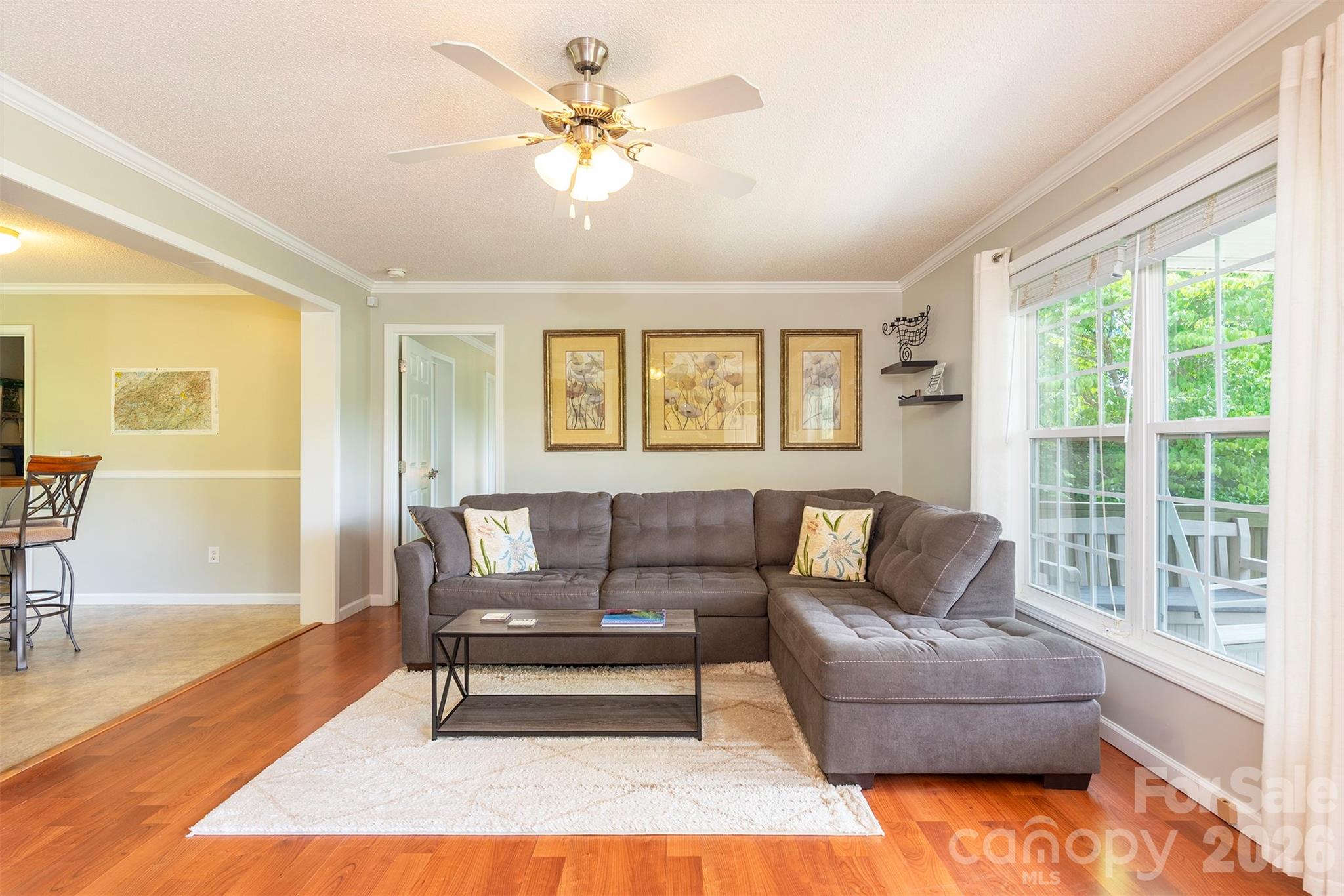 25 Inglescott Way Property Photo 2