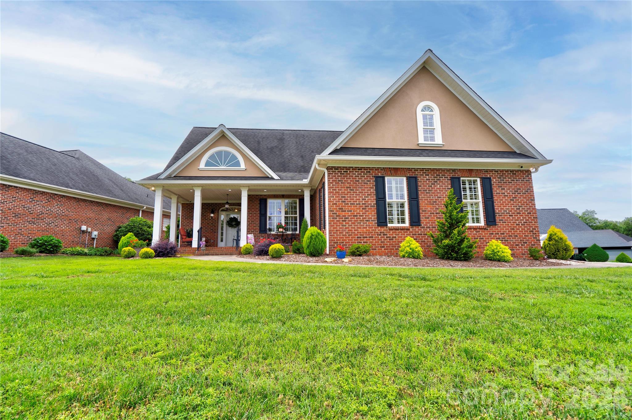 121 Blakemore Drive Property Photo 1