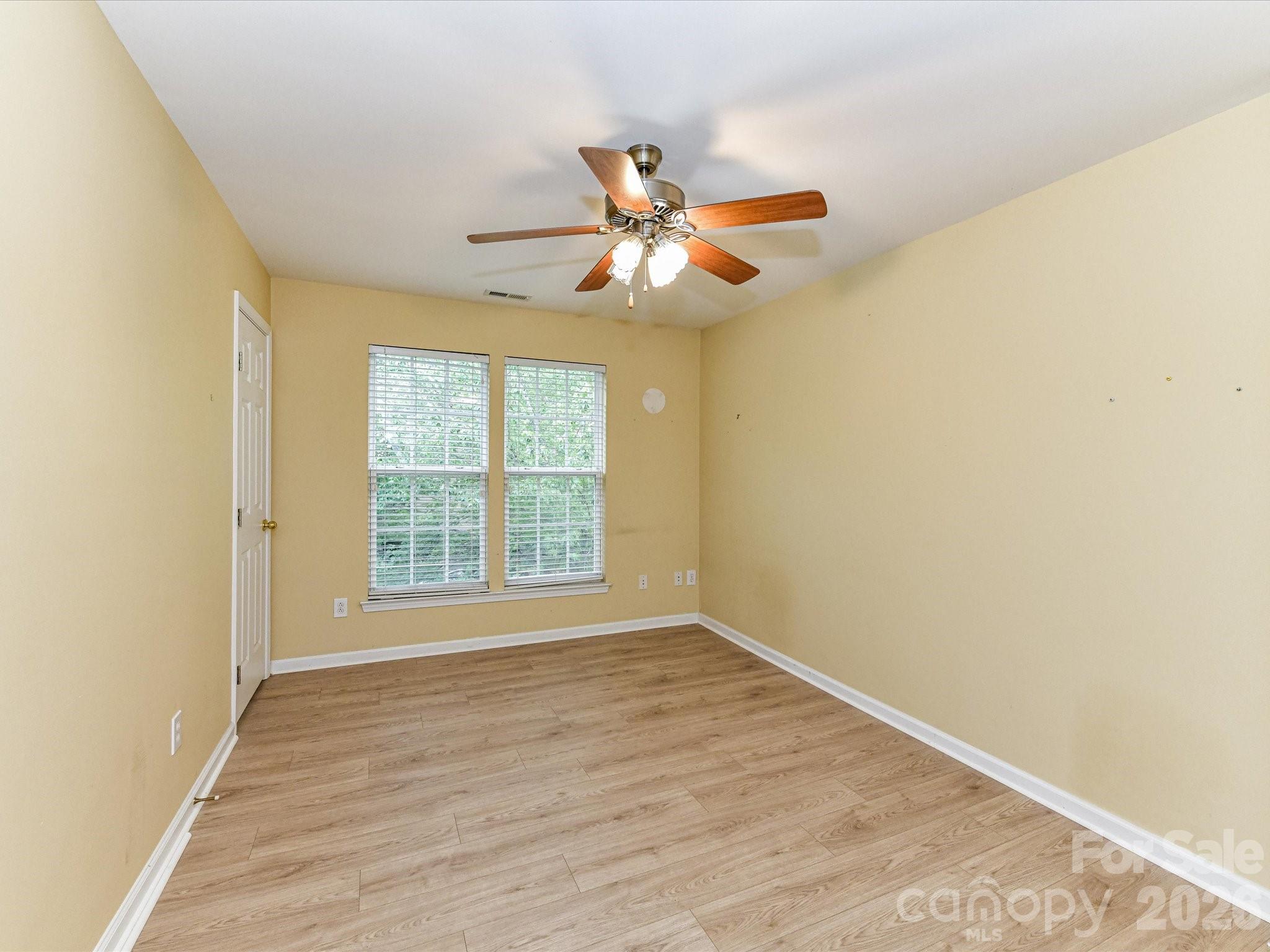 615 Colbert Way Property Photo 37