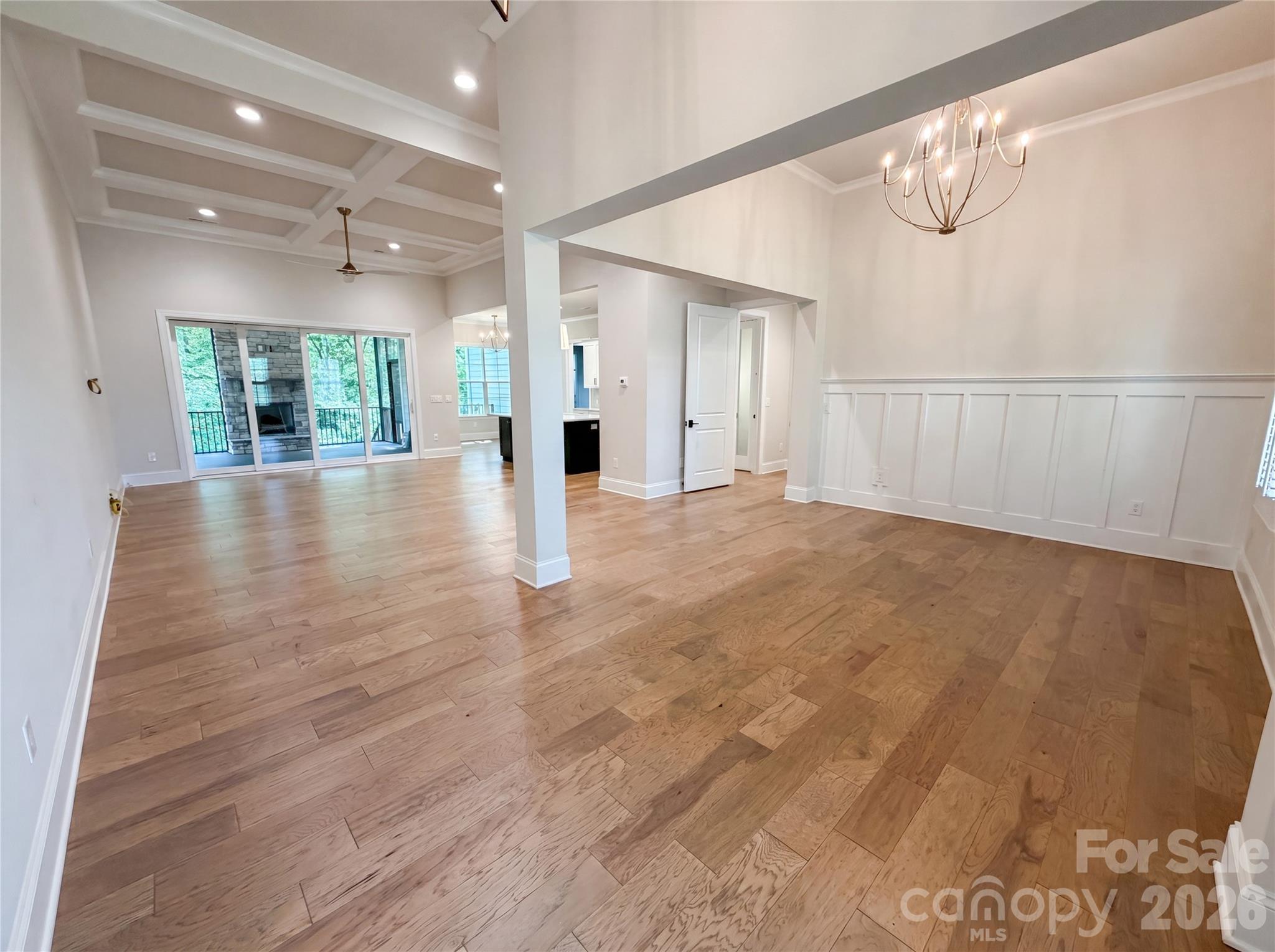 1020 Irish Creek Drive Property Photo 3