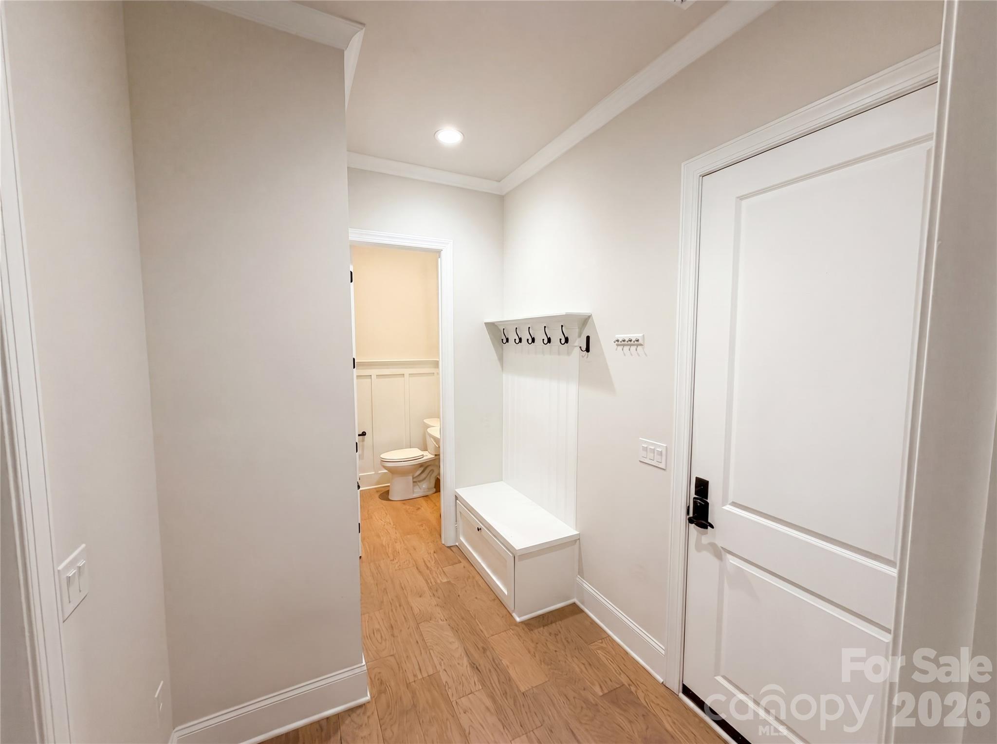 1020 Irish Creek Drive Property Photo 12