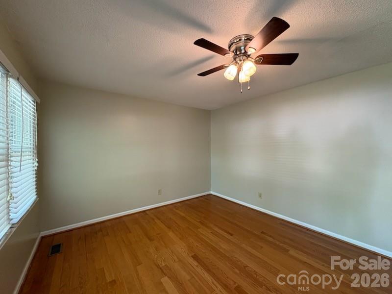122 Wallace Street Property Photo 8