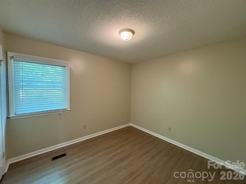 122 Wallace Street Property Photo 20