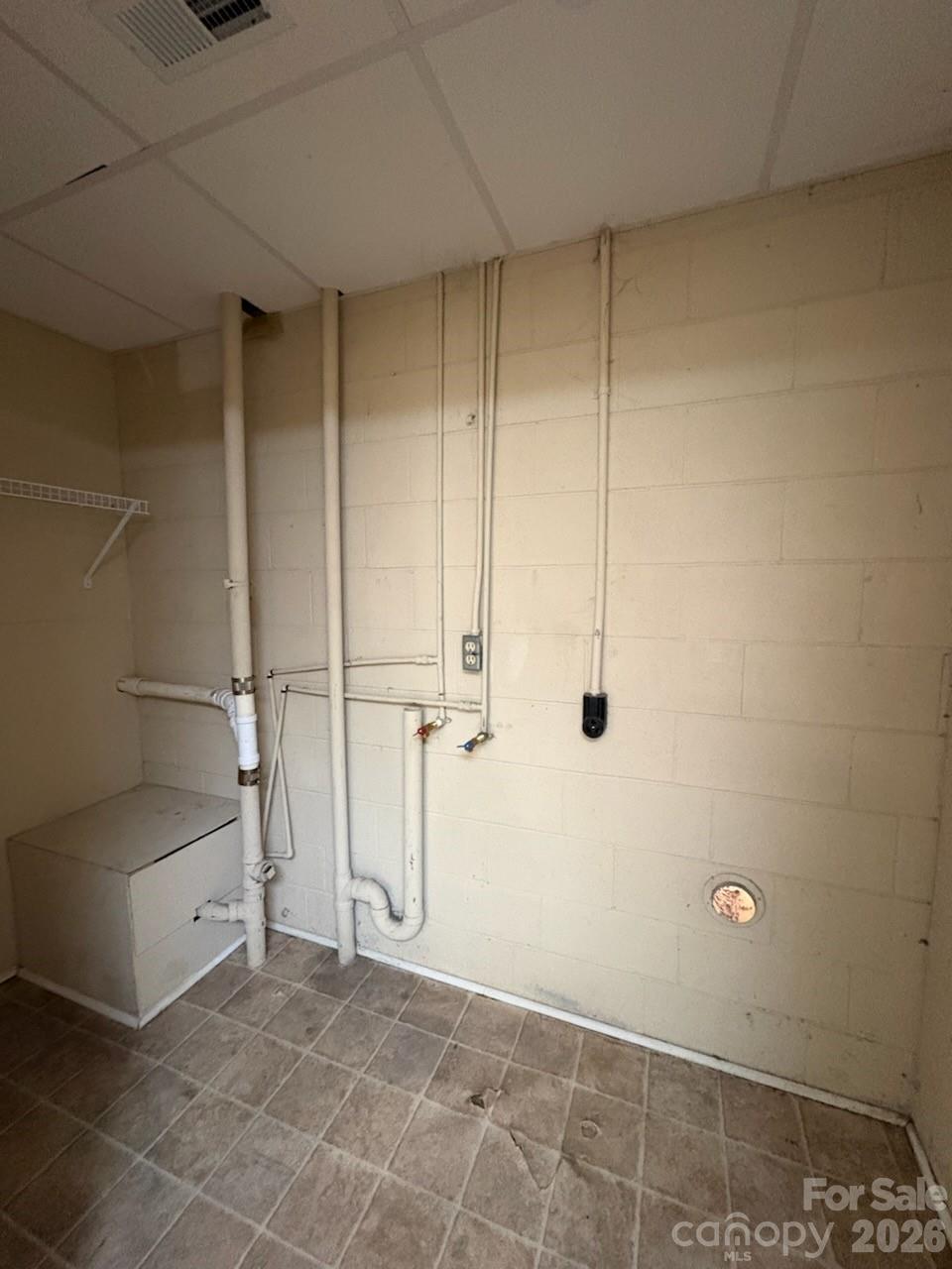 122 Wallace Street Property Photo 24
