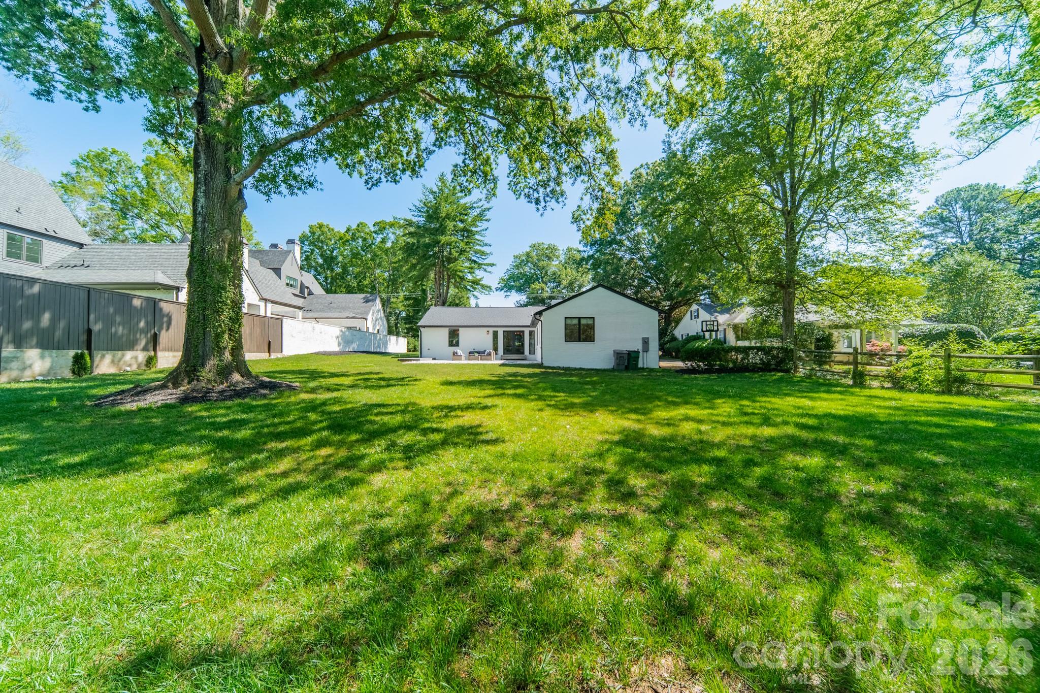 2528 Providence Road Property Photo 4