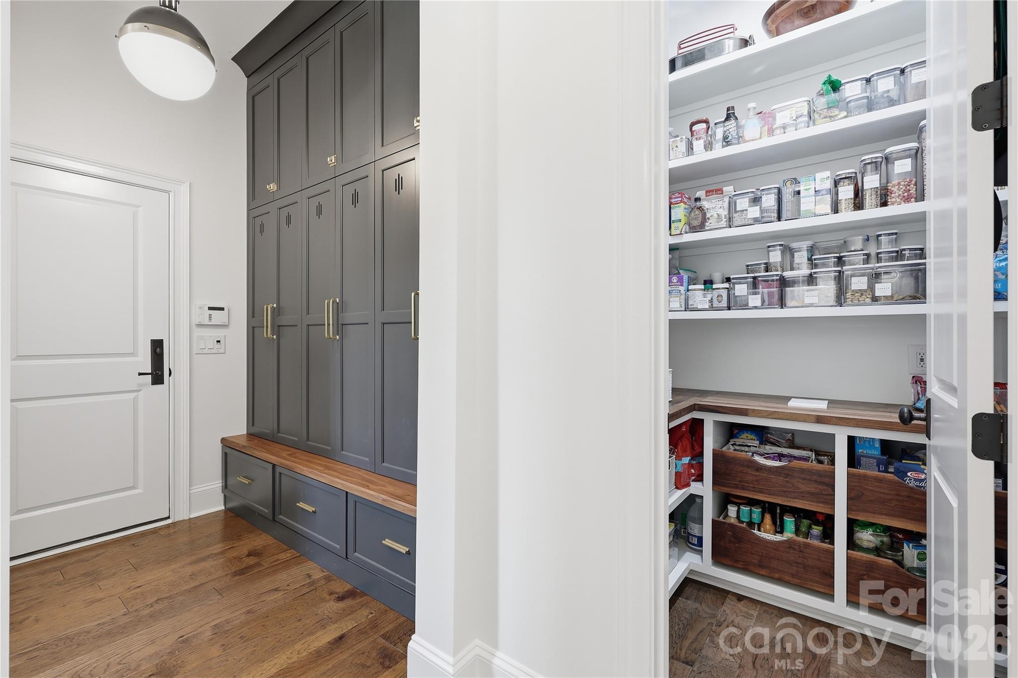 2082 Tatton Hall Road 448 Property Photo 21