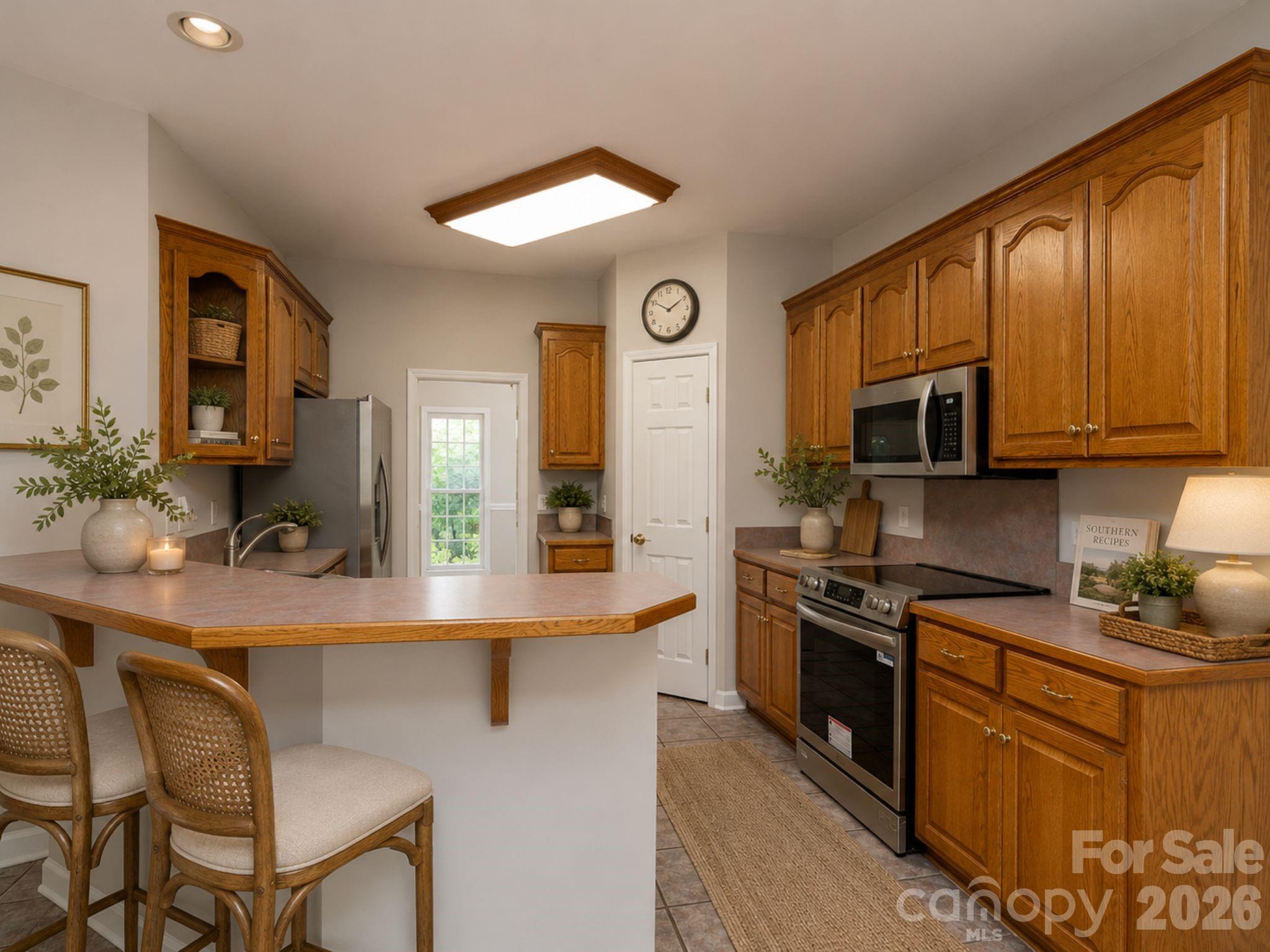 2116 Quail Drive Property Photo 2