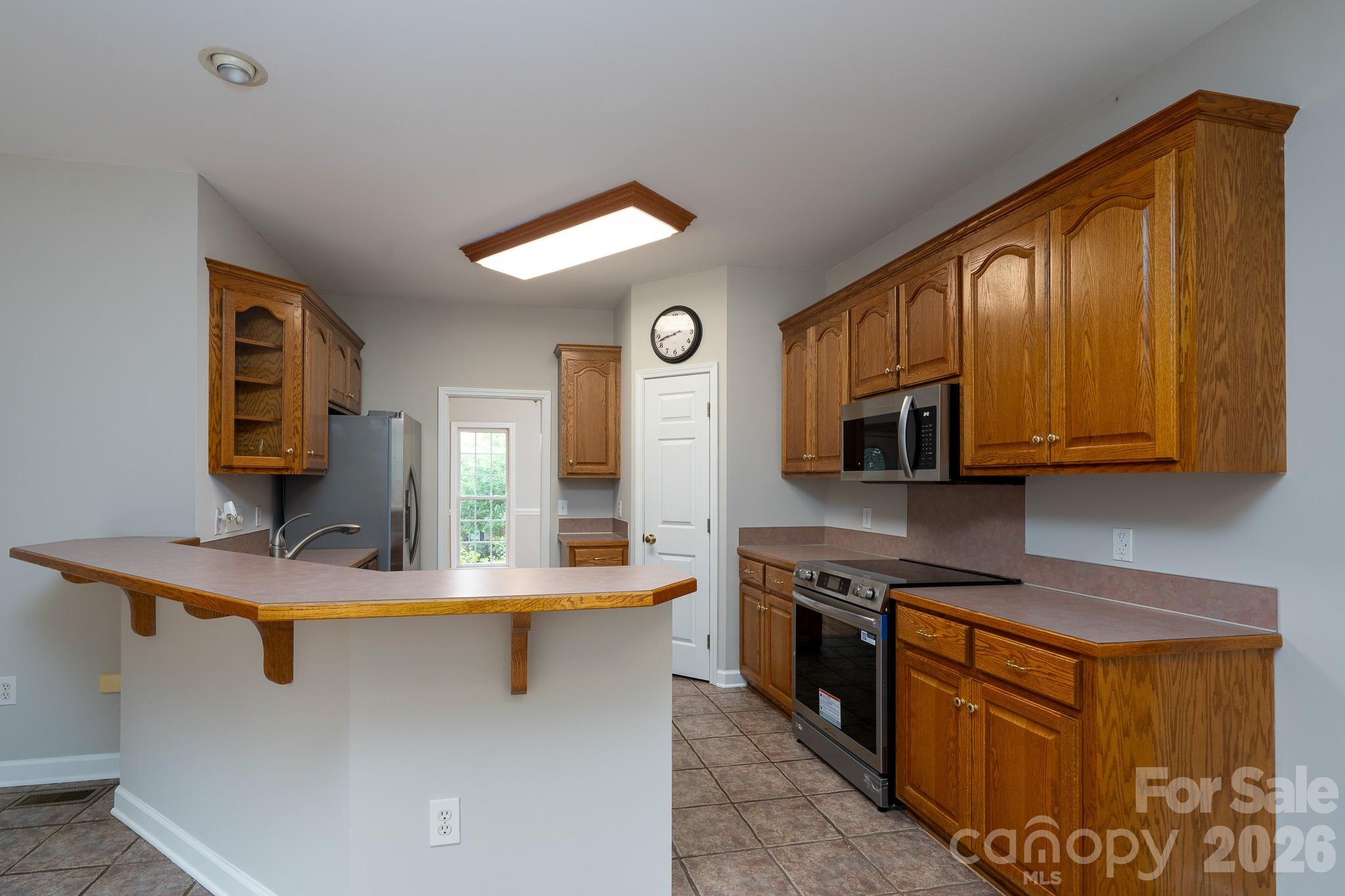 2116 Quail Drive Property Photo 3