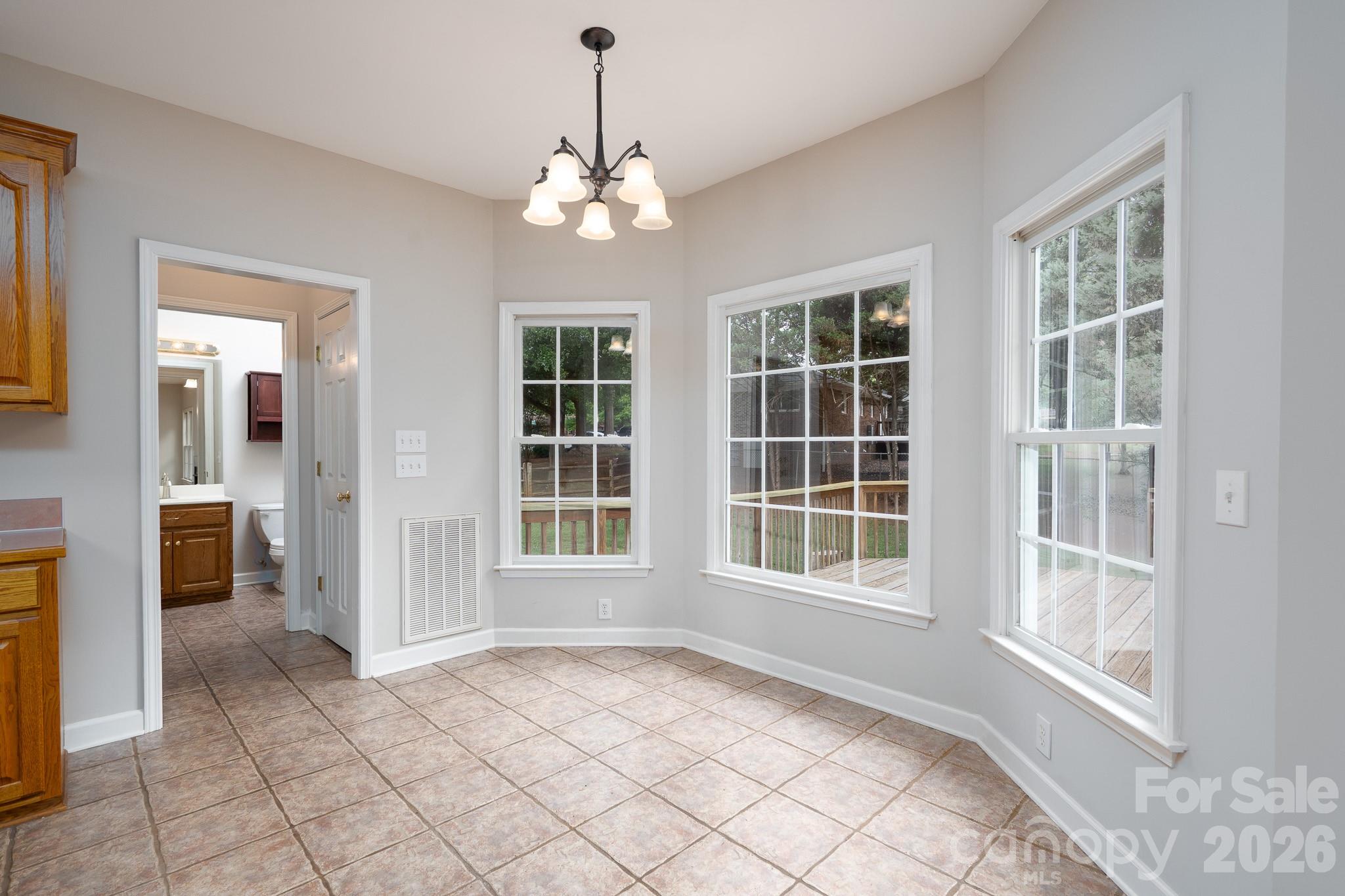2116 Quail Drive Property Photo 4