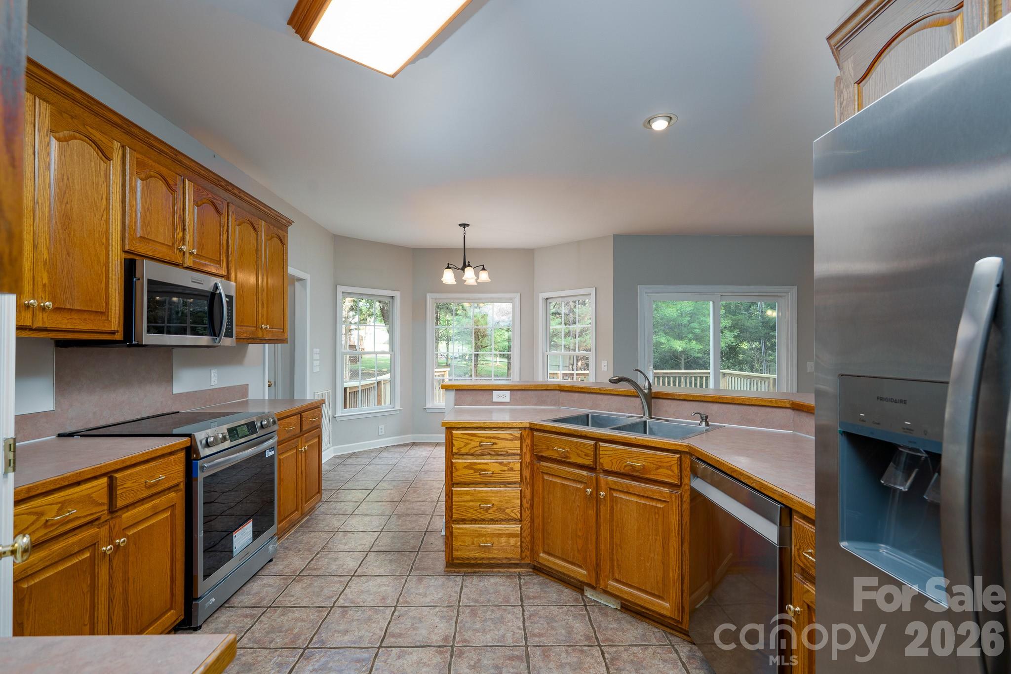 2116 Quail Drive Property Photo 5