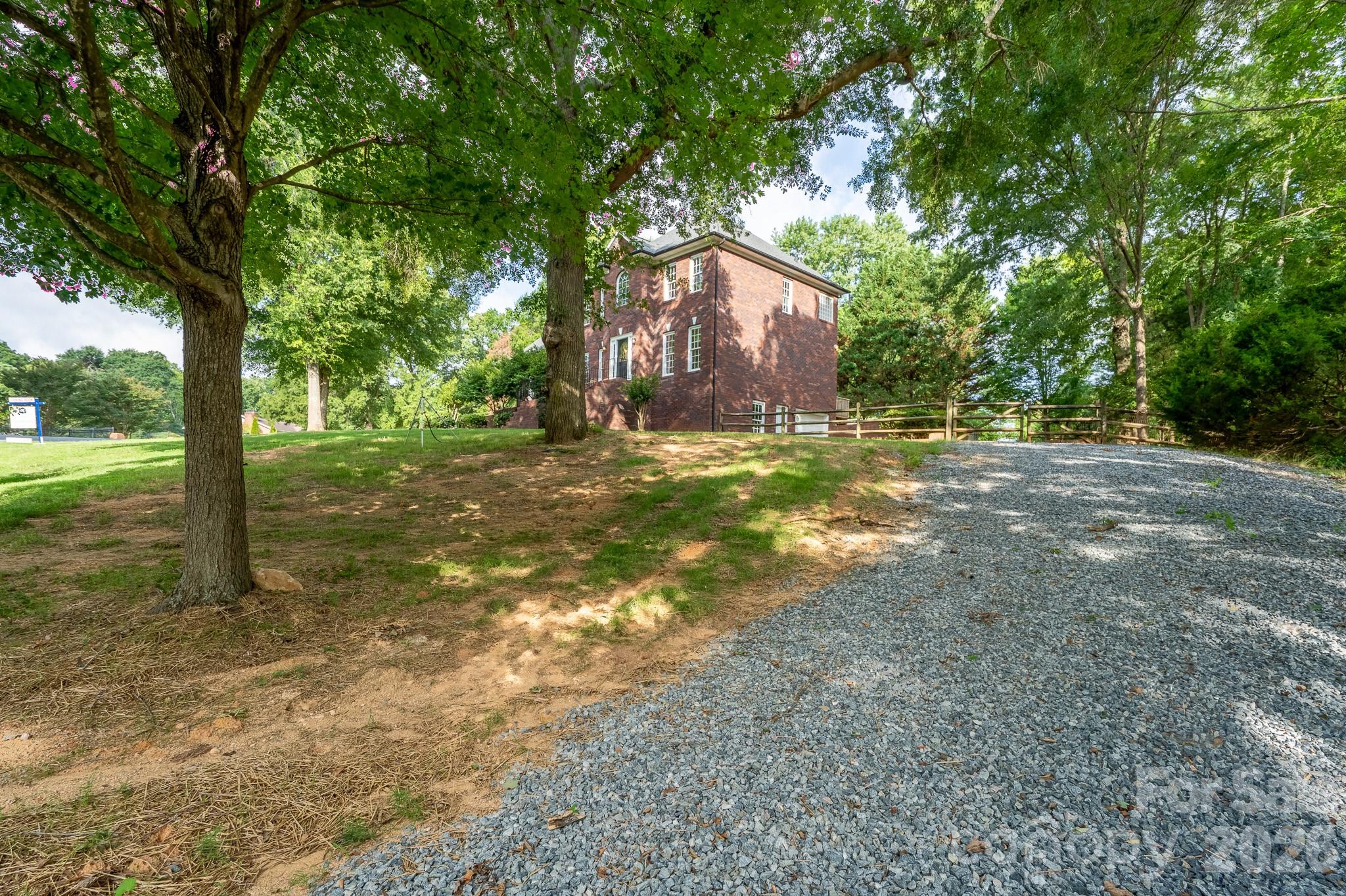 2116 Quail Drive Property Photo 39