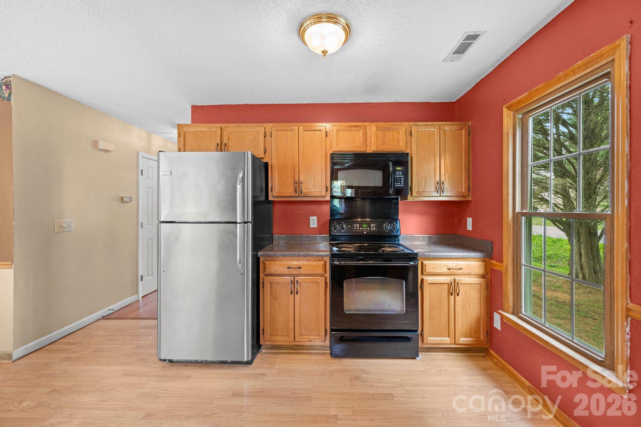 7600 Sedgewick Ridge Road Property Photo 13