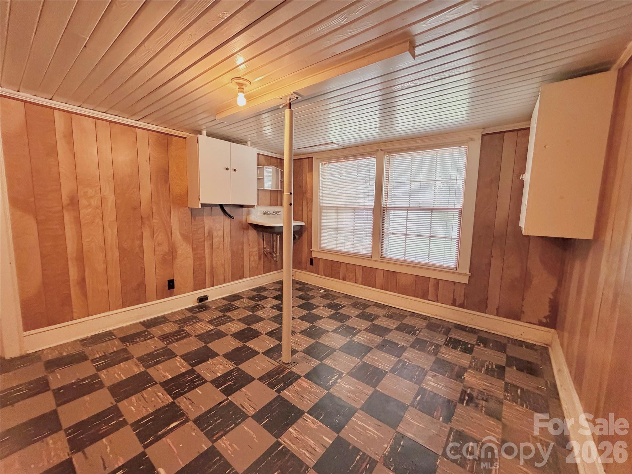 5057 Erickson Road Property Photo 19