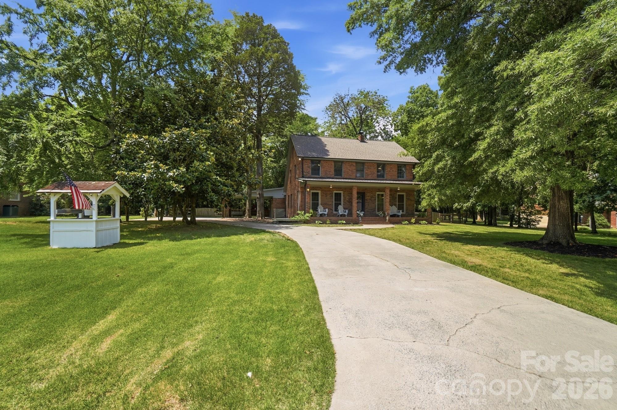4020 Glen Haven Drive Property Photo 6