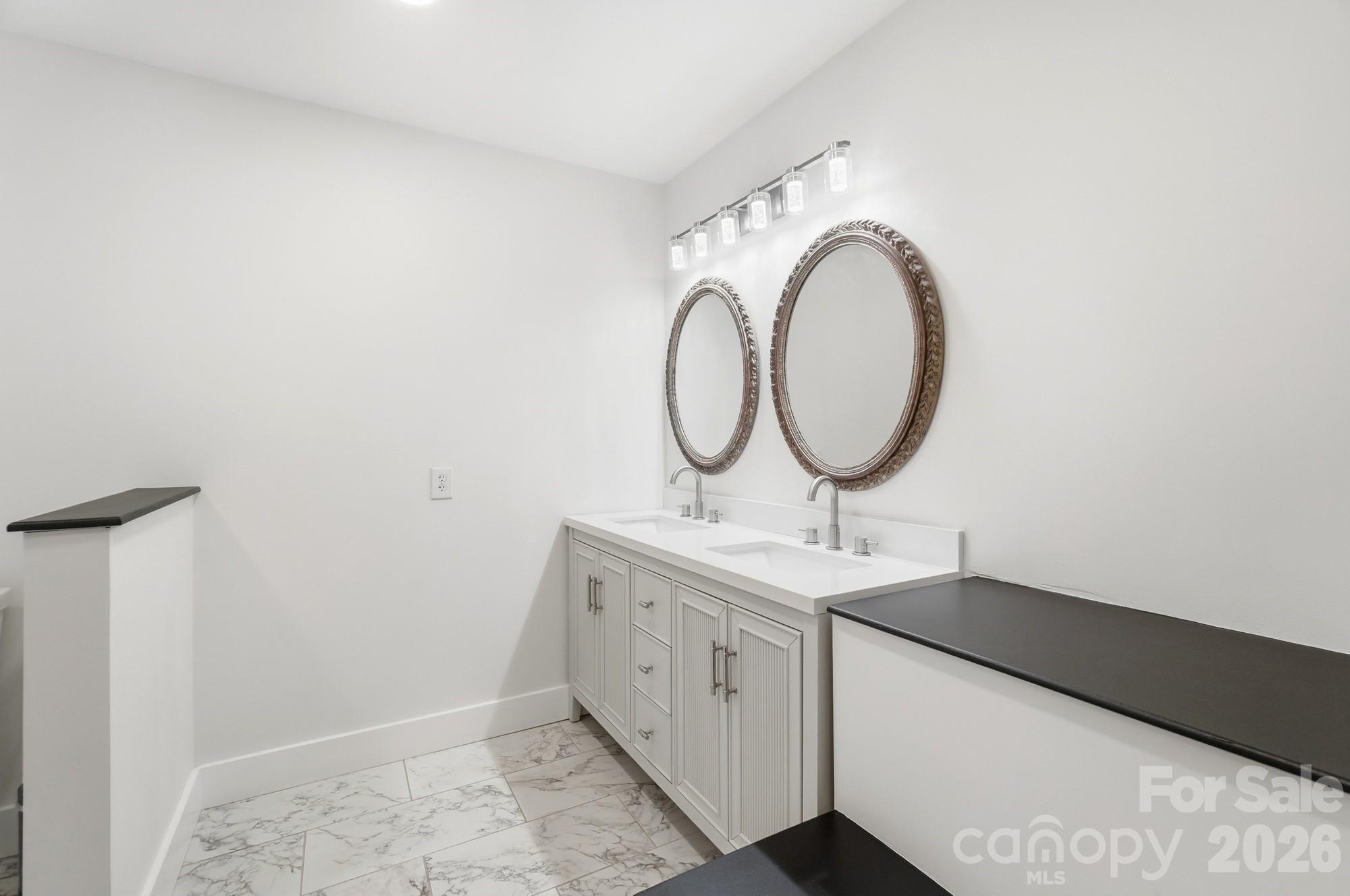 4020 Glen Haven Drive Property Photo 28
