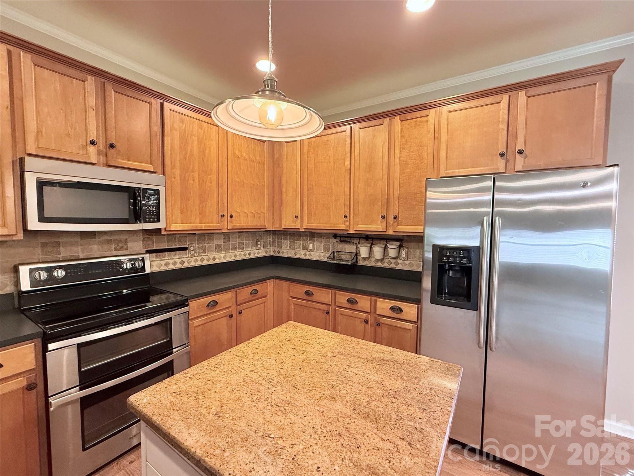 115 Thorsen Drive Property Photo 23