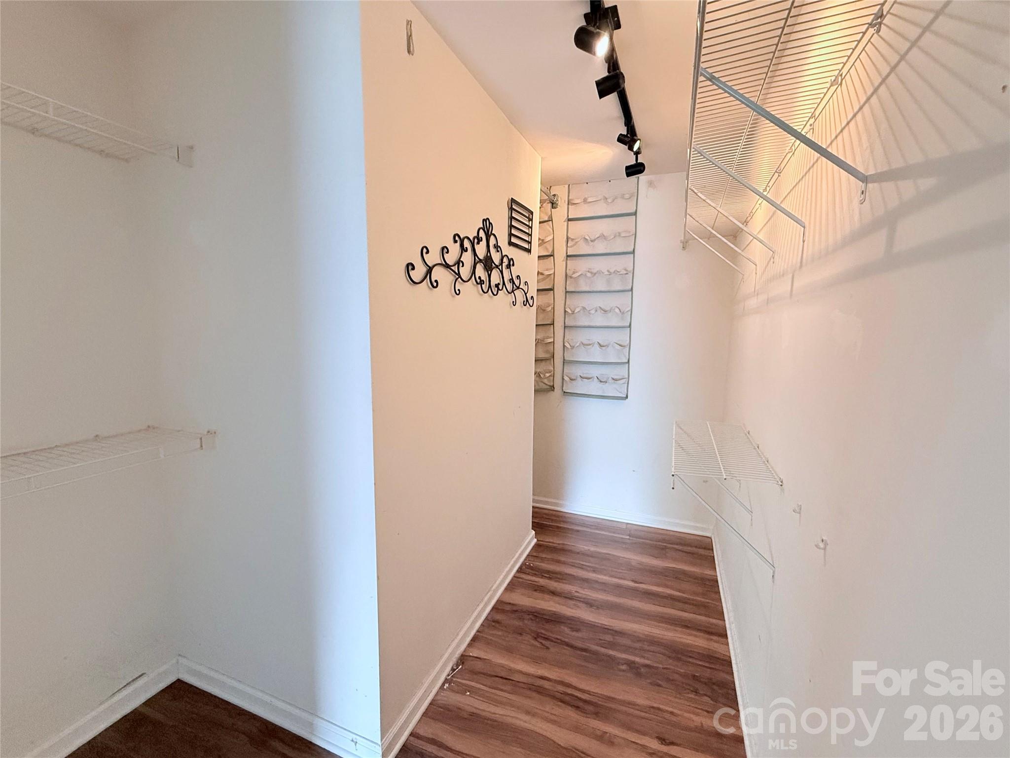 115 Thorsen Drive Property Photo 36