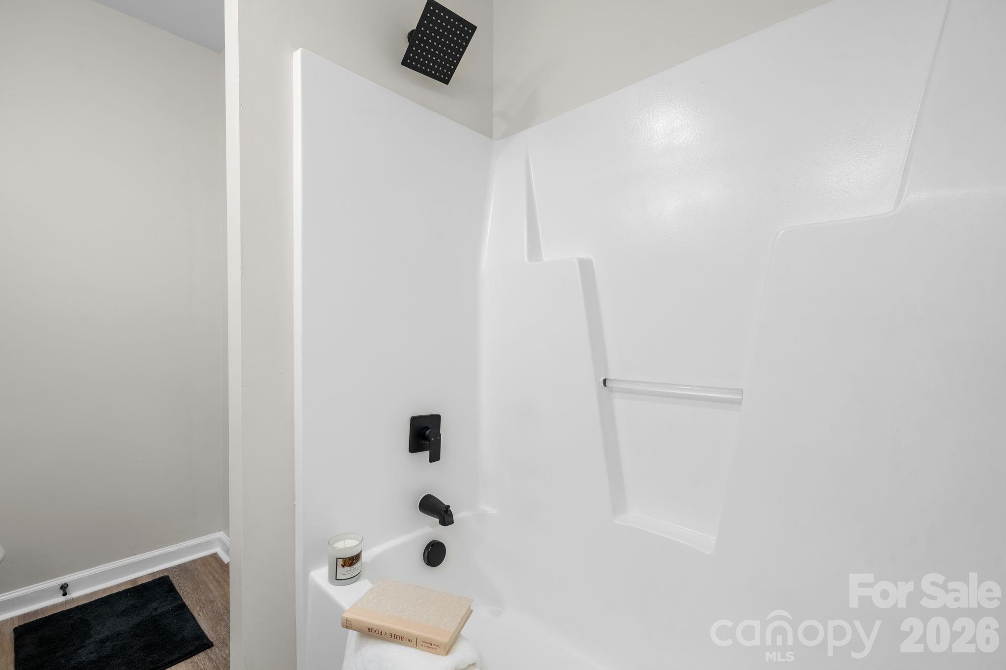 208 S B Avenue Property Photo 16